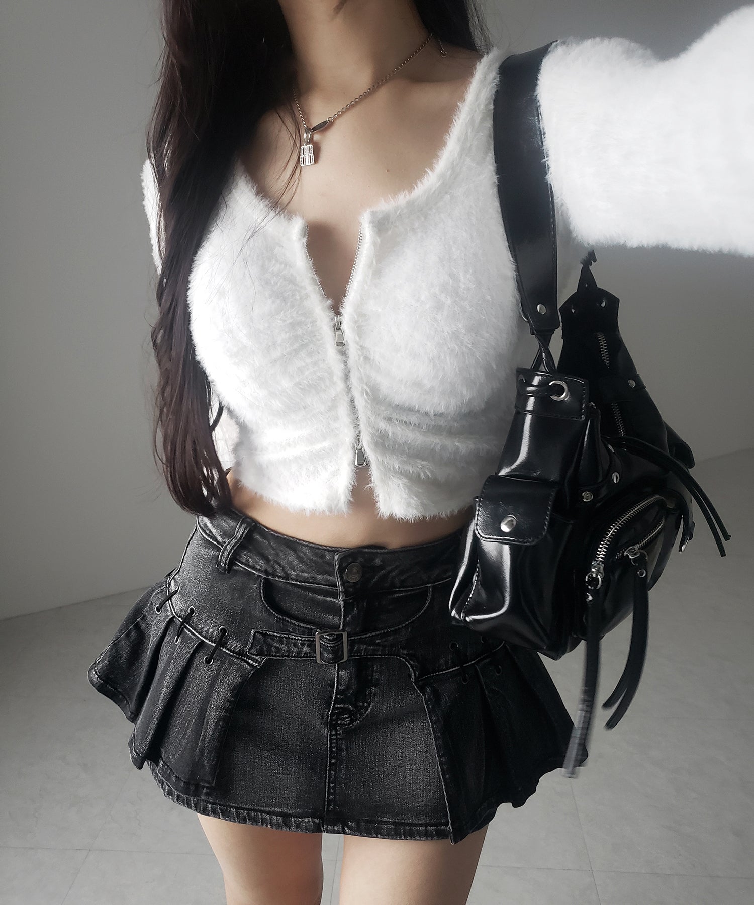 【 インパン裏地付 】ベルテッドマイクロプリーツデニムミニスカパン / belted micro pleats denim skirt pants