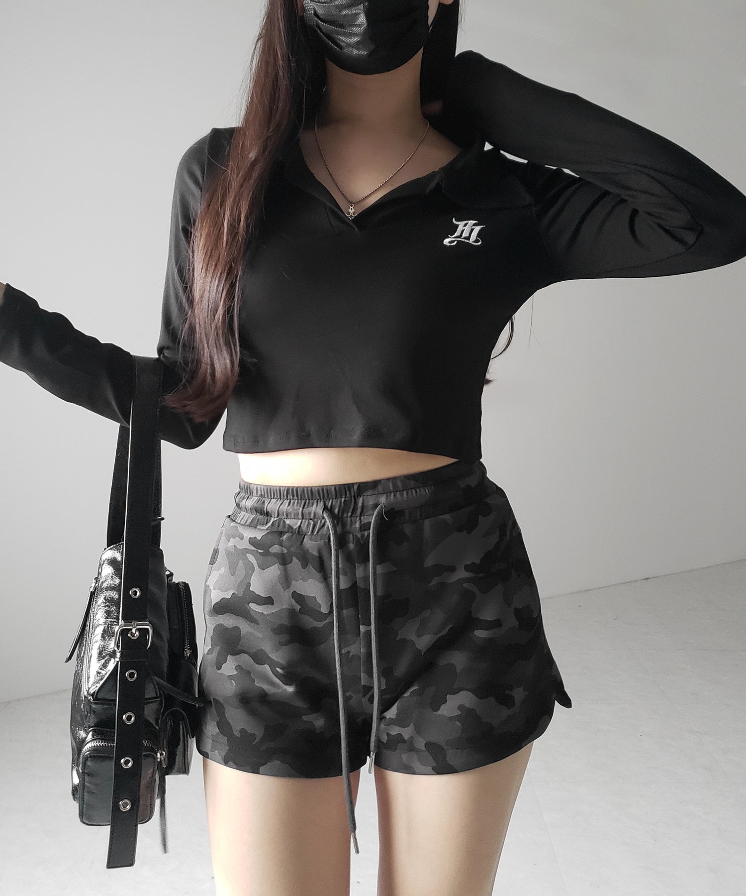 【 2color 】ヴィンテージカモフラタイトショートパンツ / Vintage camouflage tight short pants