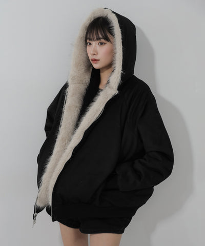 【 リバーシブル2WAY】ビッグフーディボリュームフェイクファーブルゾン / Reversible big hoodie volume fake fur blouson