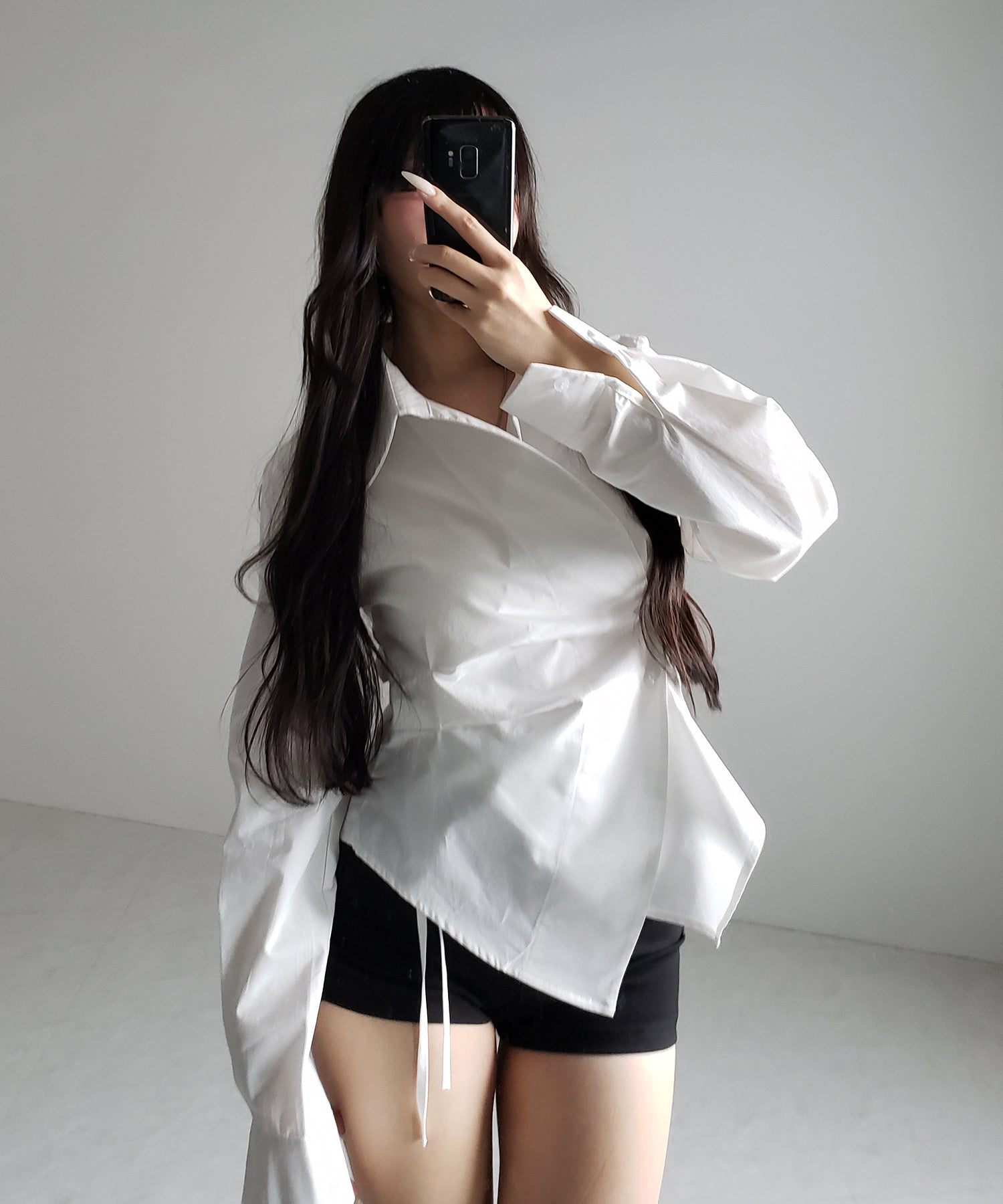 タックレイヤードアシンメトリーミディシャツ / tuck layered asymmetry midi shirts
