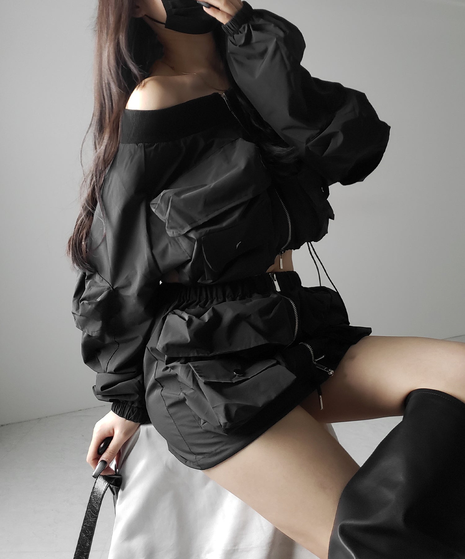 【 セットアップ 】アウトポケットオフショルカーゴブルゾン & ダブルジップカーゴミニスカート SET / out pocket off shoulder cargo blouson & double zip cargo mini skirt SET