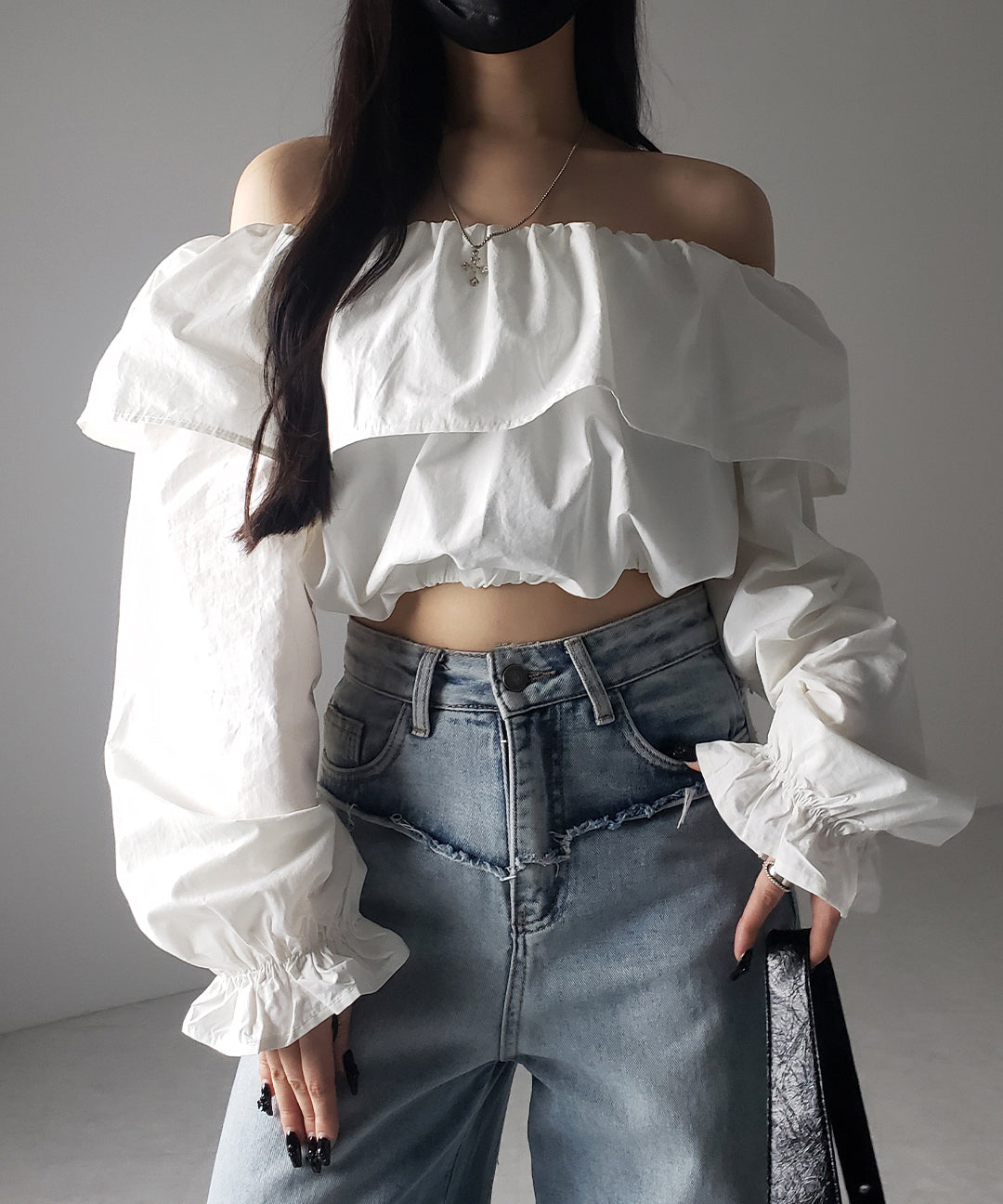 オフショルダーフリルショートブラウス /off shoulder frill short blouse