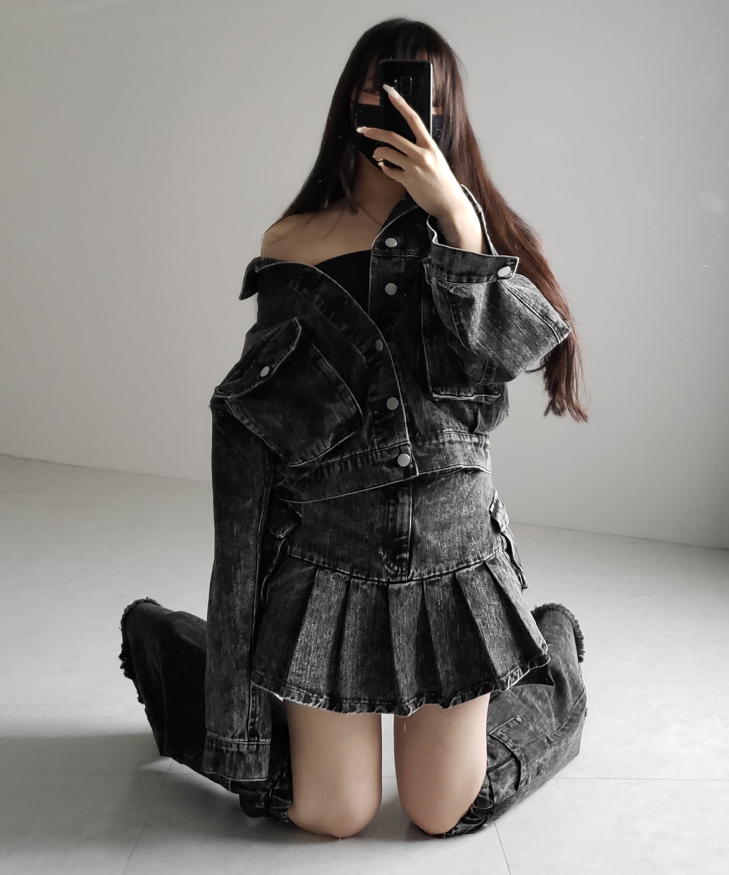 【 セットアップ着用可能 】ヴィンテージケミカルブリーチプリーツデニムミニスカート / vintage bleached pleated denim mini skirt