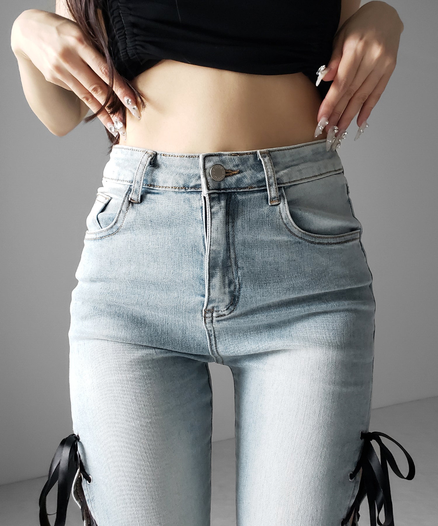 サテンリボンレースアップカットアウトストレッチフレアデニム / satin ribbon laceup cutout stretch flare denim