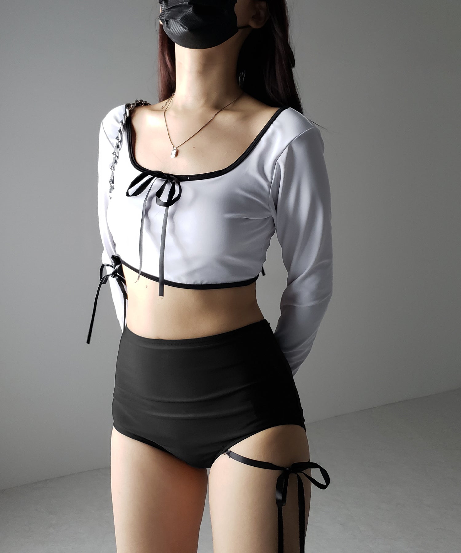 【 レディース水着/2点セット 】フロントリボンモノトーンハイウエストビキニ / front ribbon monotone high waist bikini