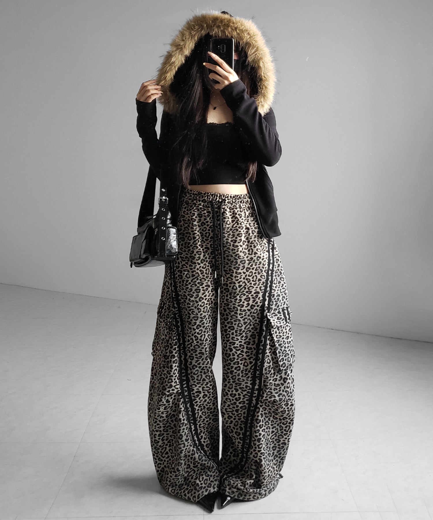 【 裾絞り可能2WAY 】レオパードヴィンテージサイドラインタックワイドスウェットパンツ / leopard vintage side line tuck wide sweatpants