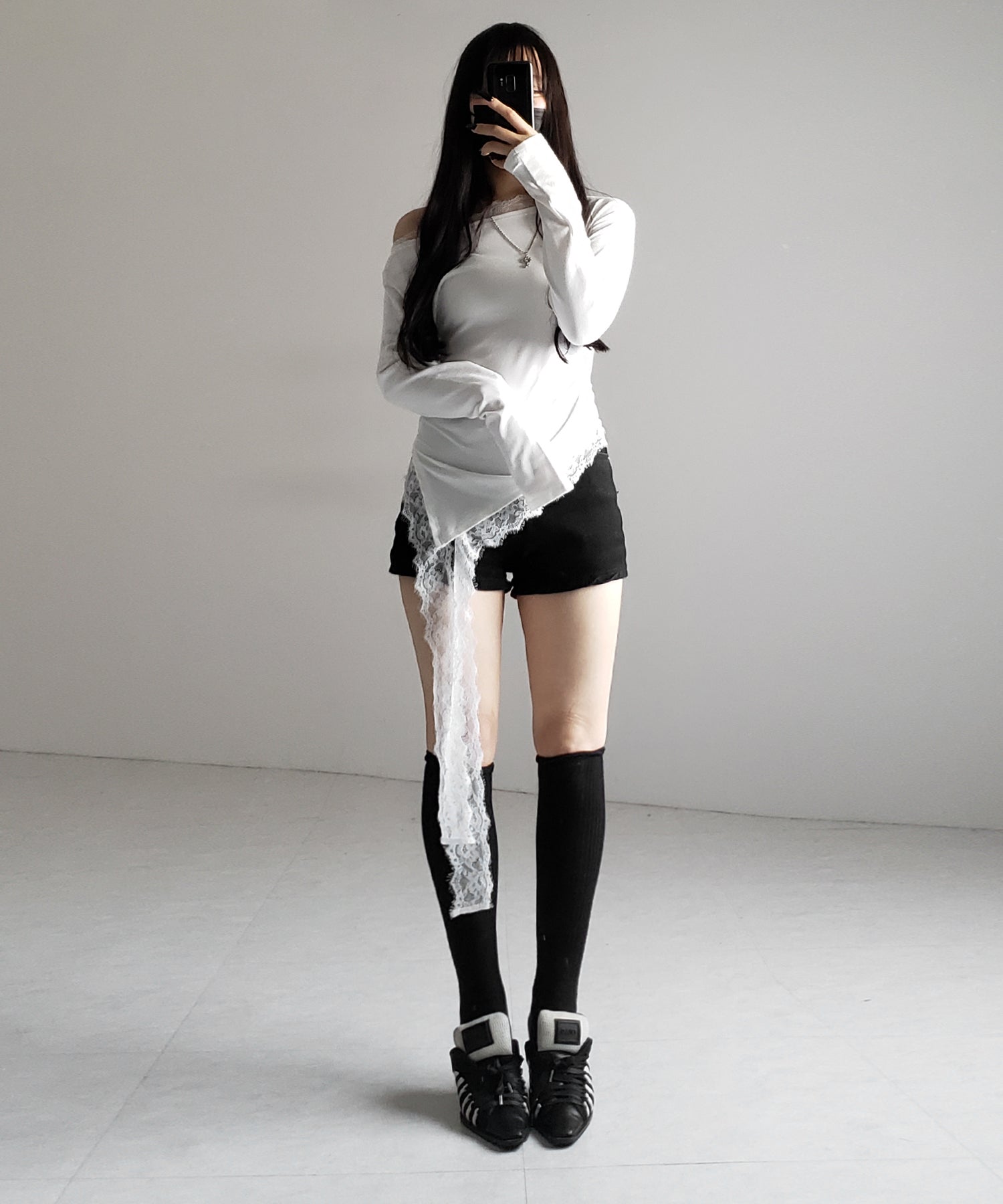 【 2color 】ワンショルダーレースドッキングアシンメトリートップス / one shoulder lace docking asymmetry tops