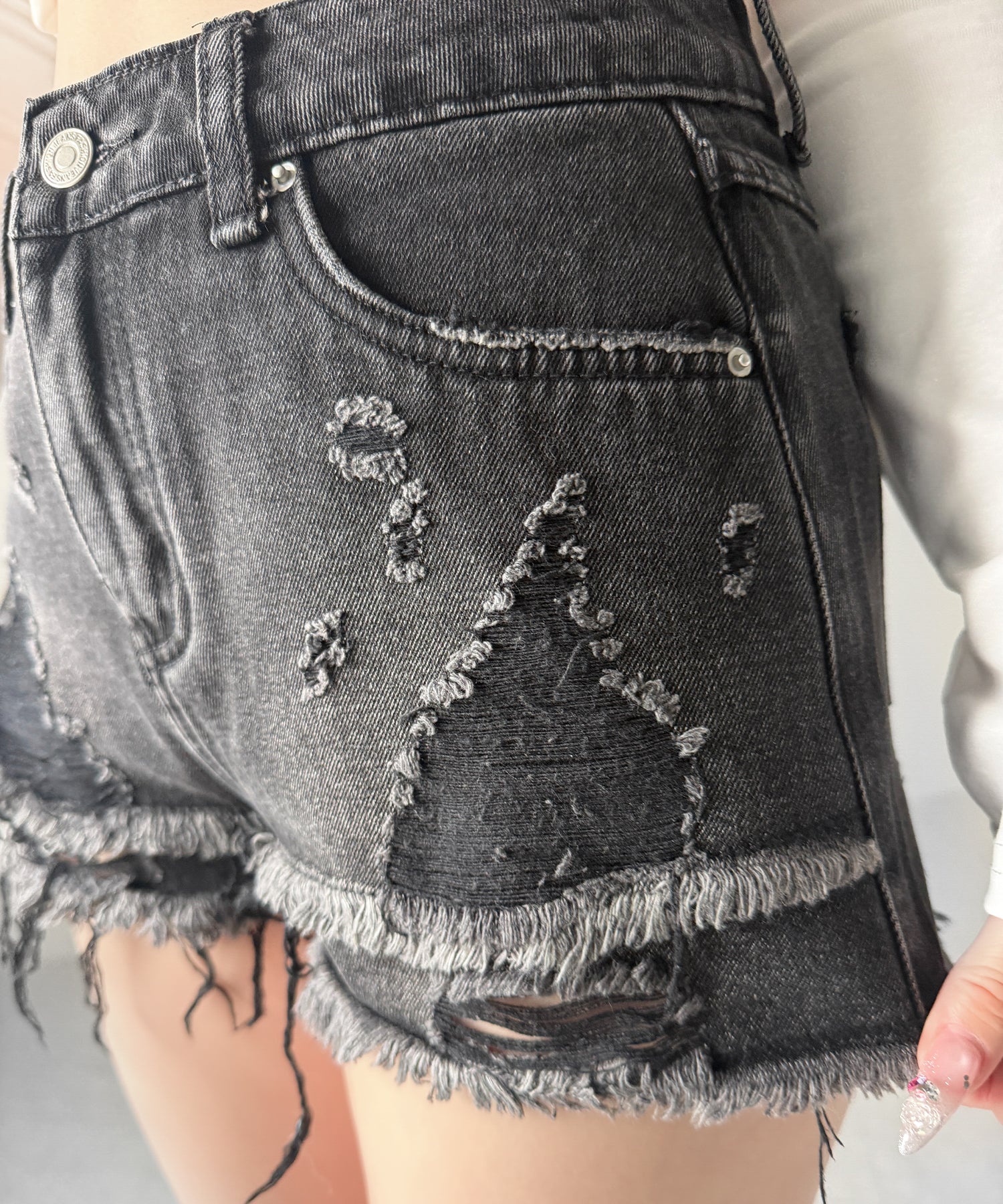 クラッシュダメージダブルフリンジデニムショートパンツ/crash damage double fringe denim short pants