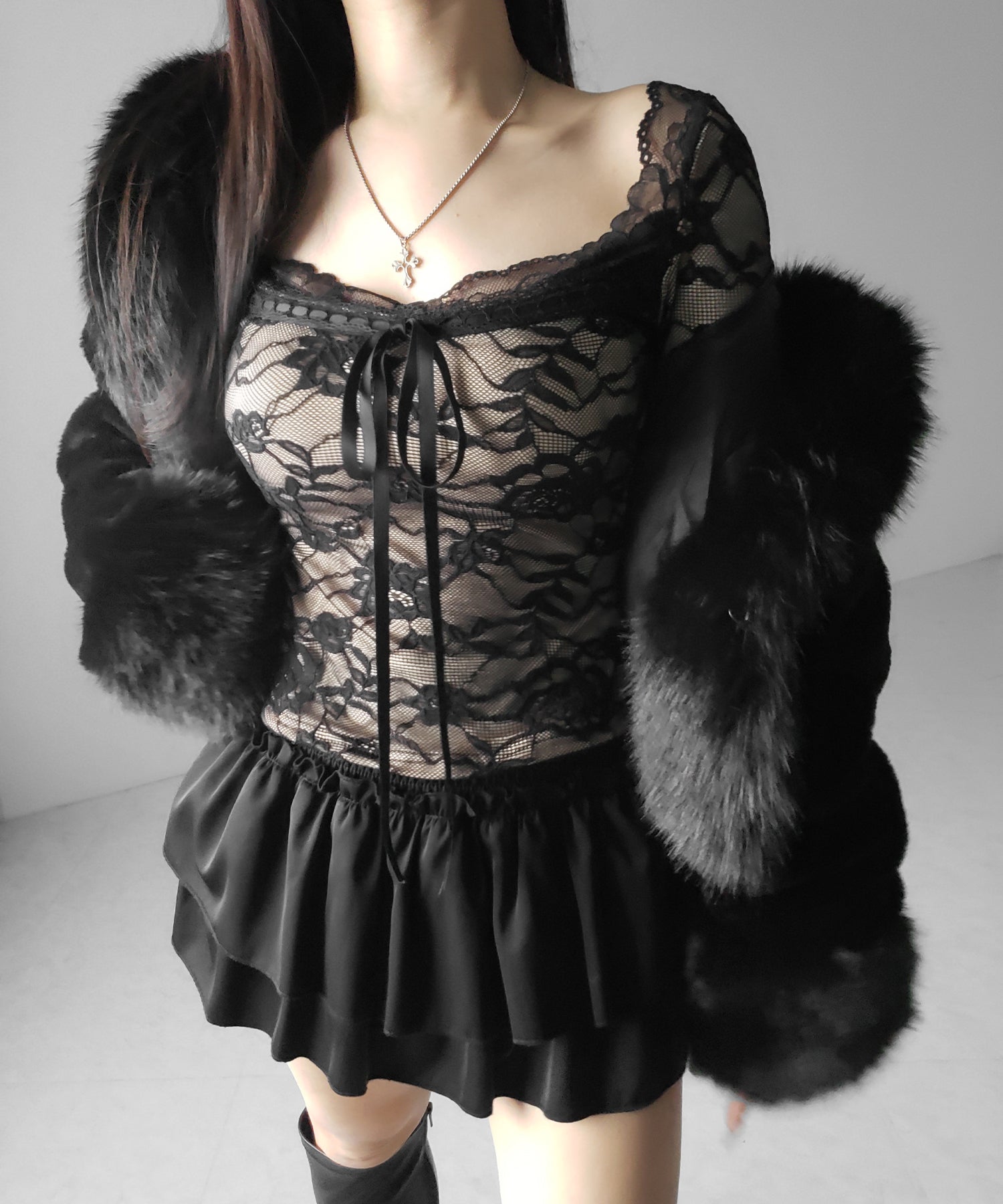 【 裏起毛 】フロントリボンレースレイヤードスクエアネックトップス / urakimo front ribbon lace layered square neck