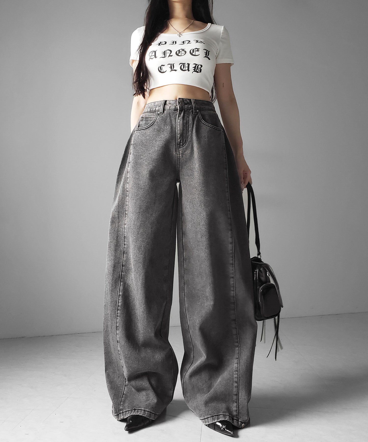 ヴィンテージライクウォッシュカーブワイドデニム / vintage like wash curve wide denim