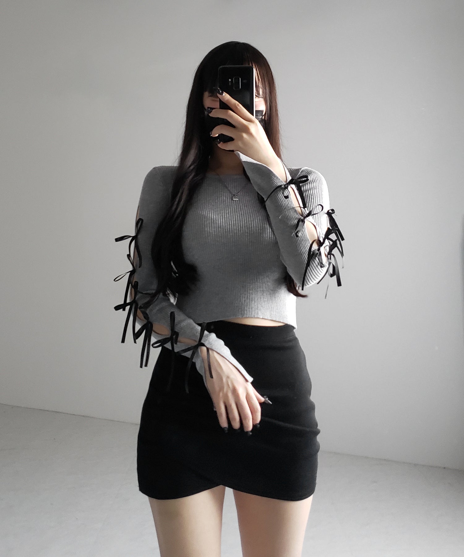 【 2color 】カットアウトリボンショートリブニット / cut out ribbon short rib knit