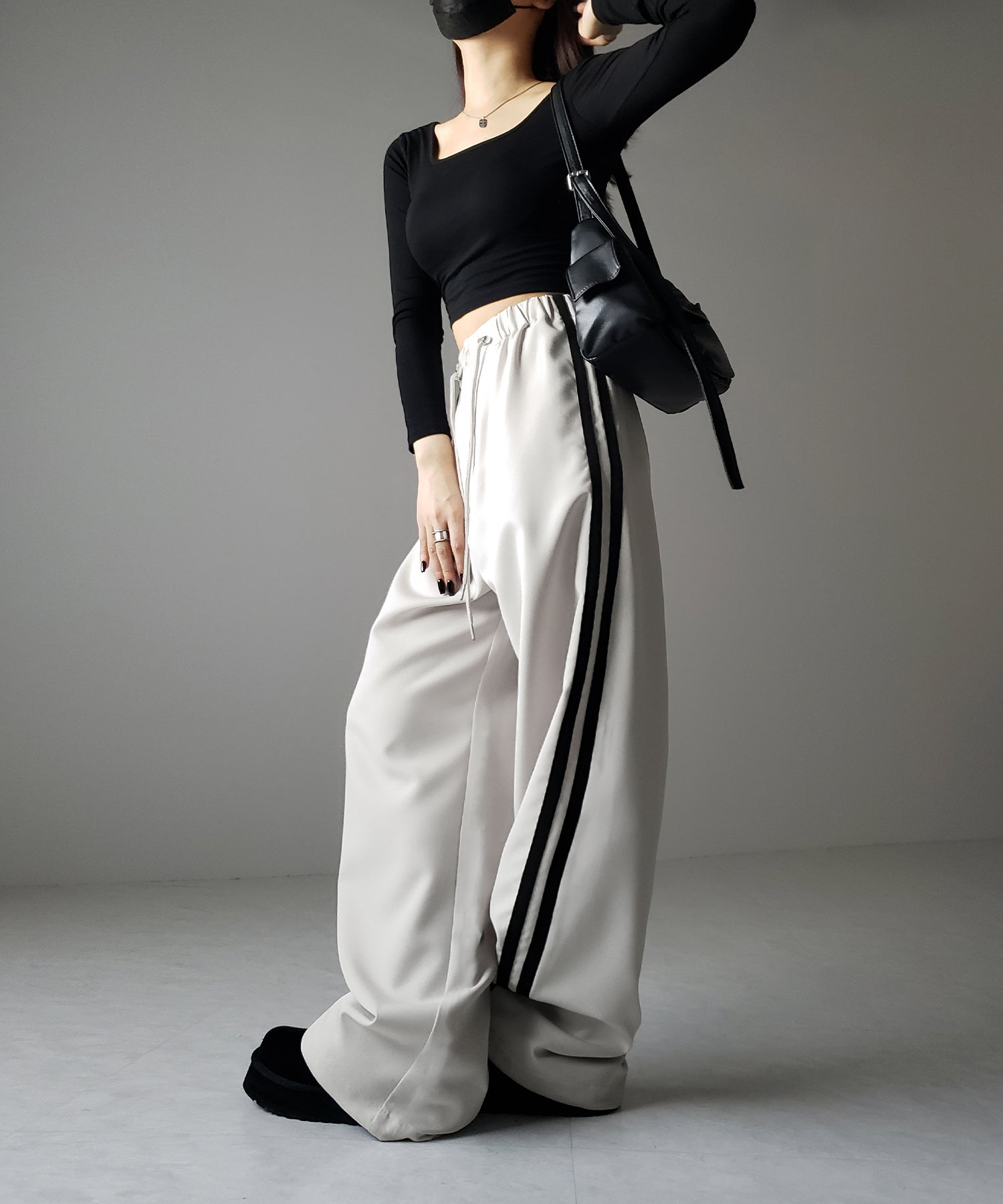 【 3size/3color 】2WAYドロストサイドラインルーズトラックワイドパンツ