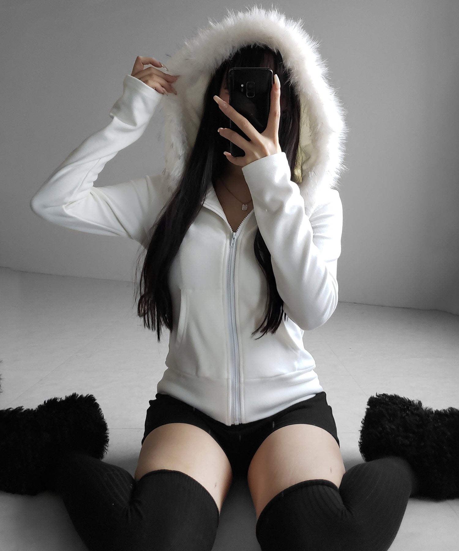 フェイクファーフーディジップアップパーカー / fake fur hooded zipup hoodie