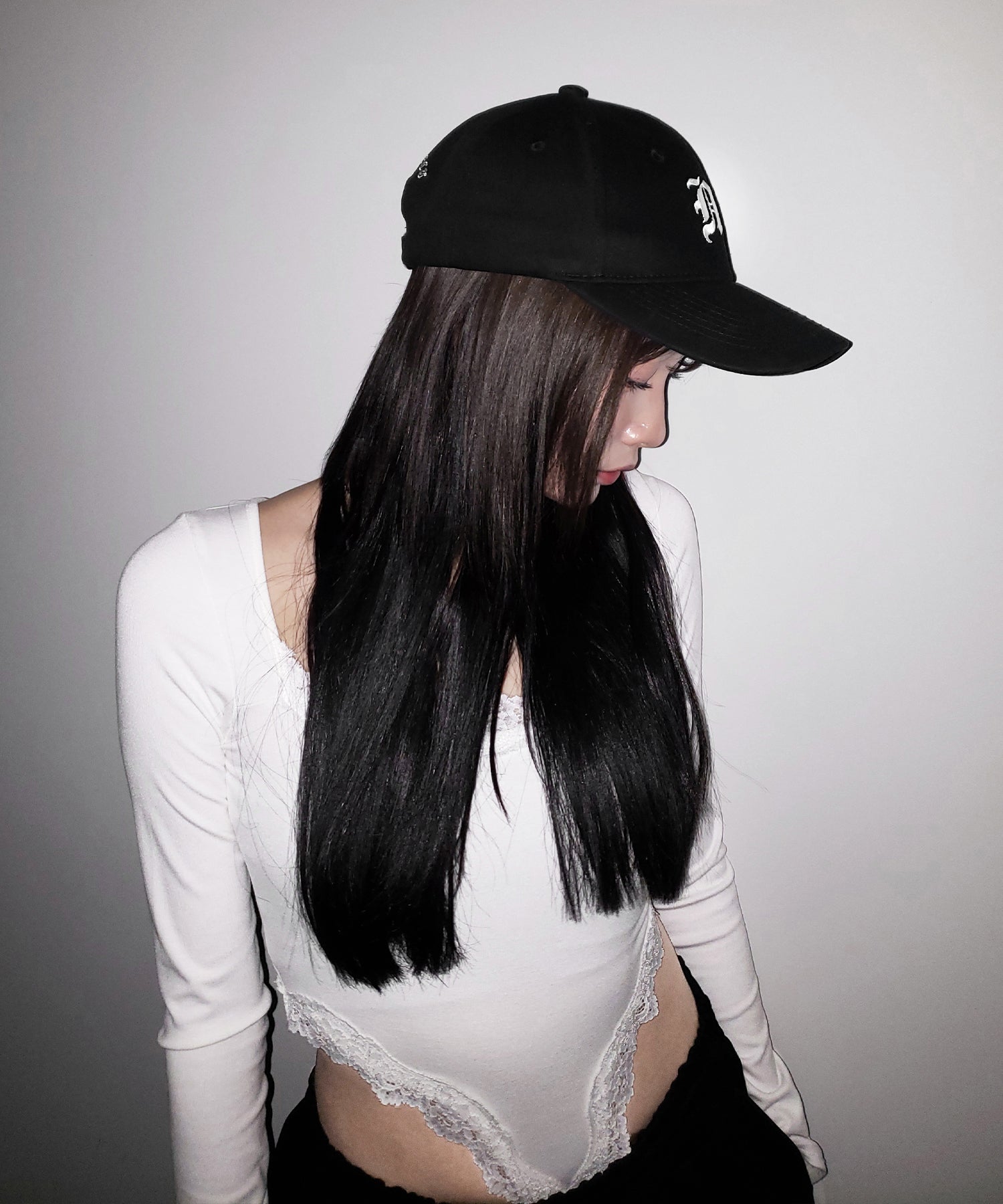 M LOGO embroidery CAP / M LOGO 刺繍キャップ