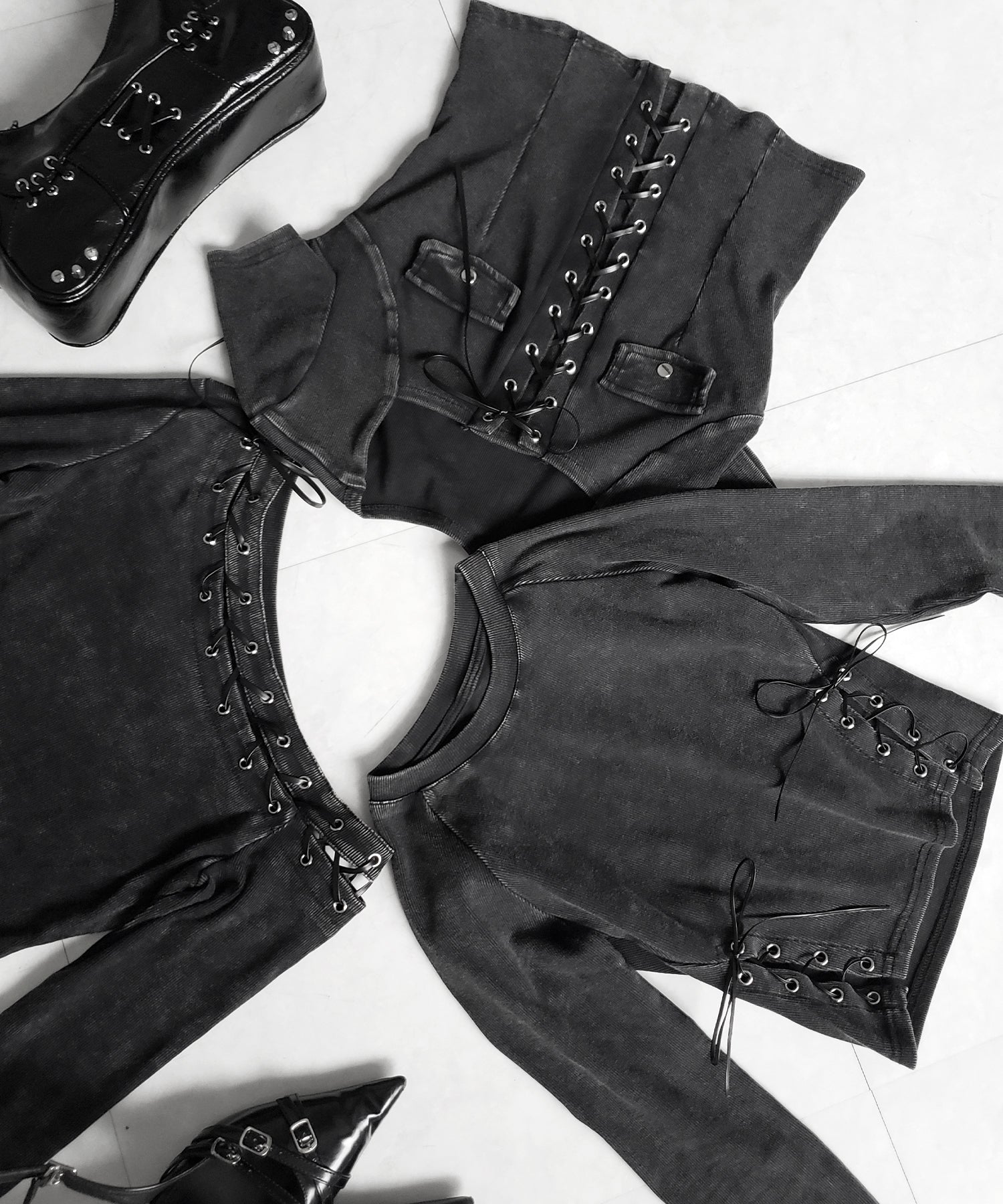 ヴィンテージサイドレースアップカットアウトショートロンT / vintage side lace up cutout short long sleeve T-shirts