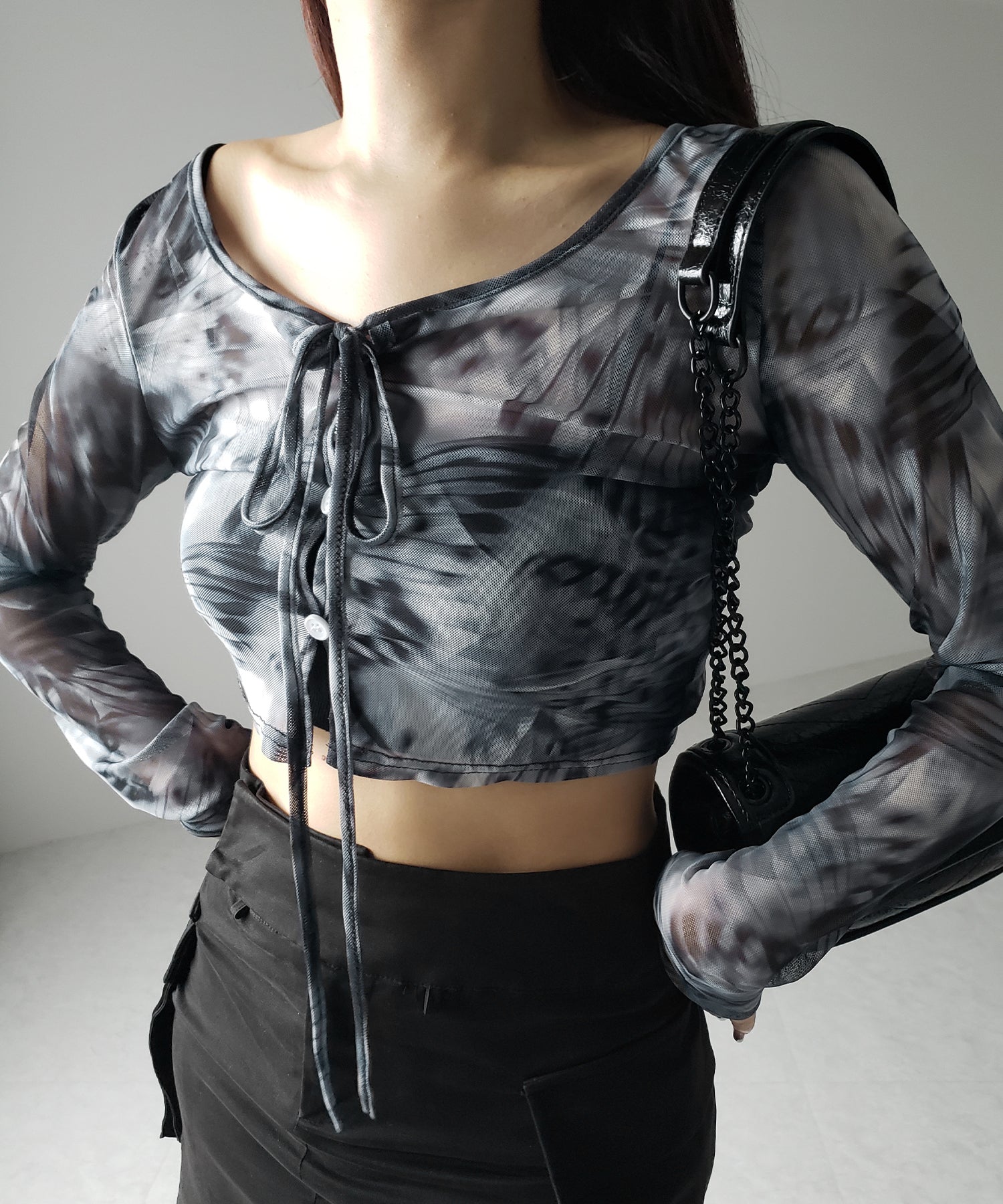 【 3color / 2WAY 】クロスストラップリボンシアーショートカーディガン / cross strap ribbon sheer short cardigan