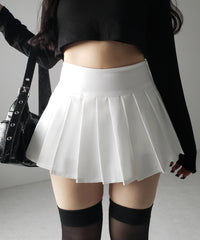 S / WHITE