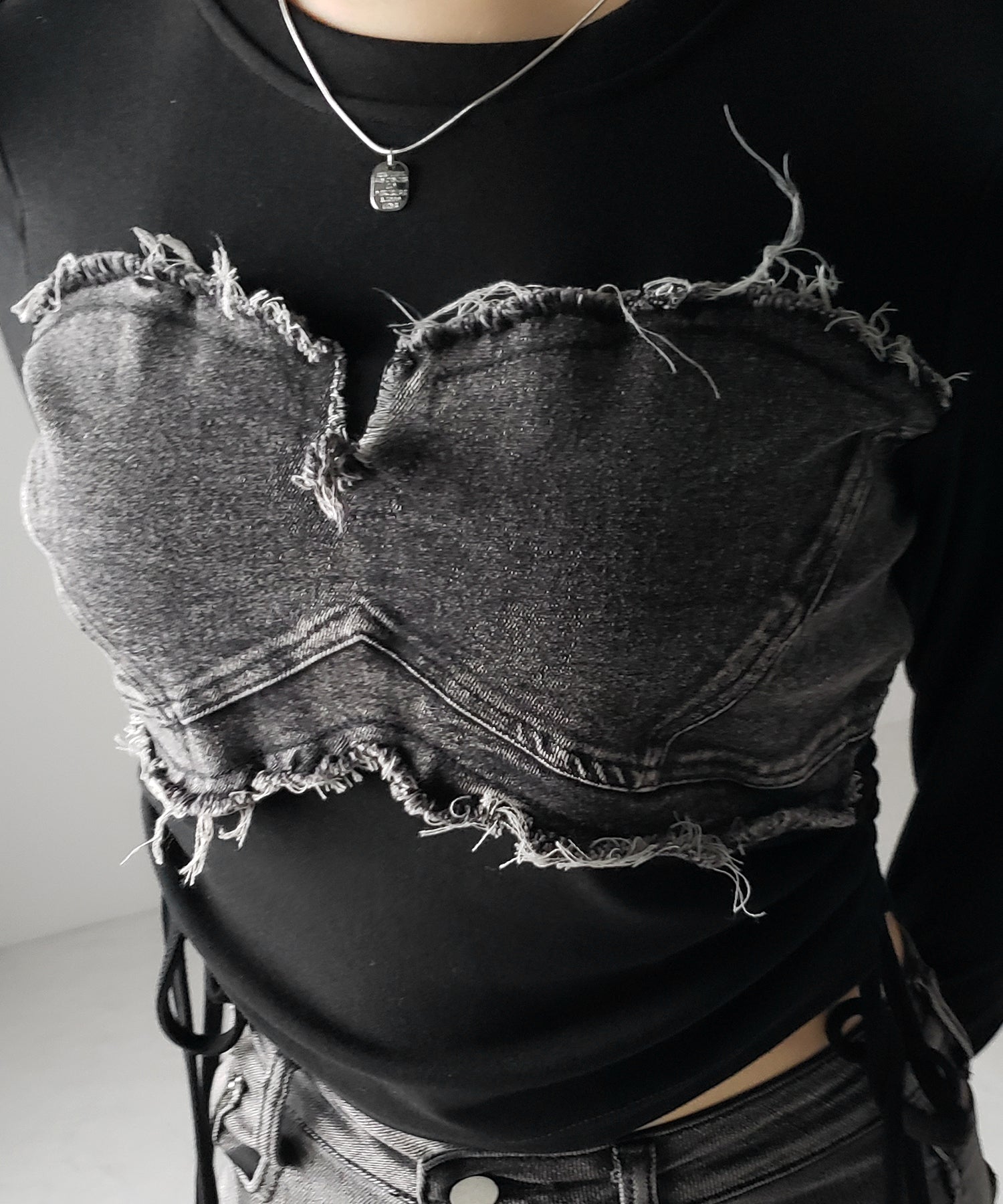 【 2color 】サイドリボンダメージデニムドッキングTシャツ / side ribbon damage denim docking Tee
