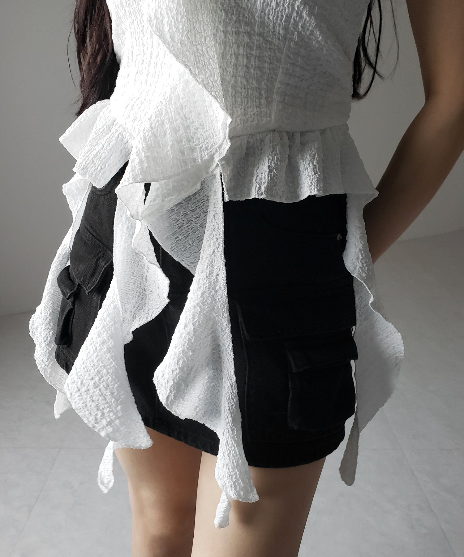 ラッフルフリルレイヤードビスチェキャミソール / ruffle frill layered bustier camisole