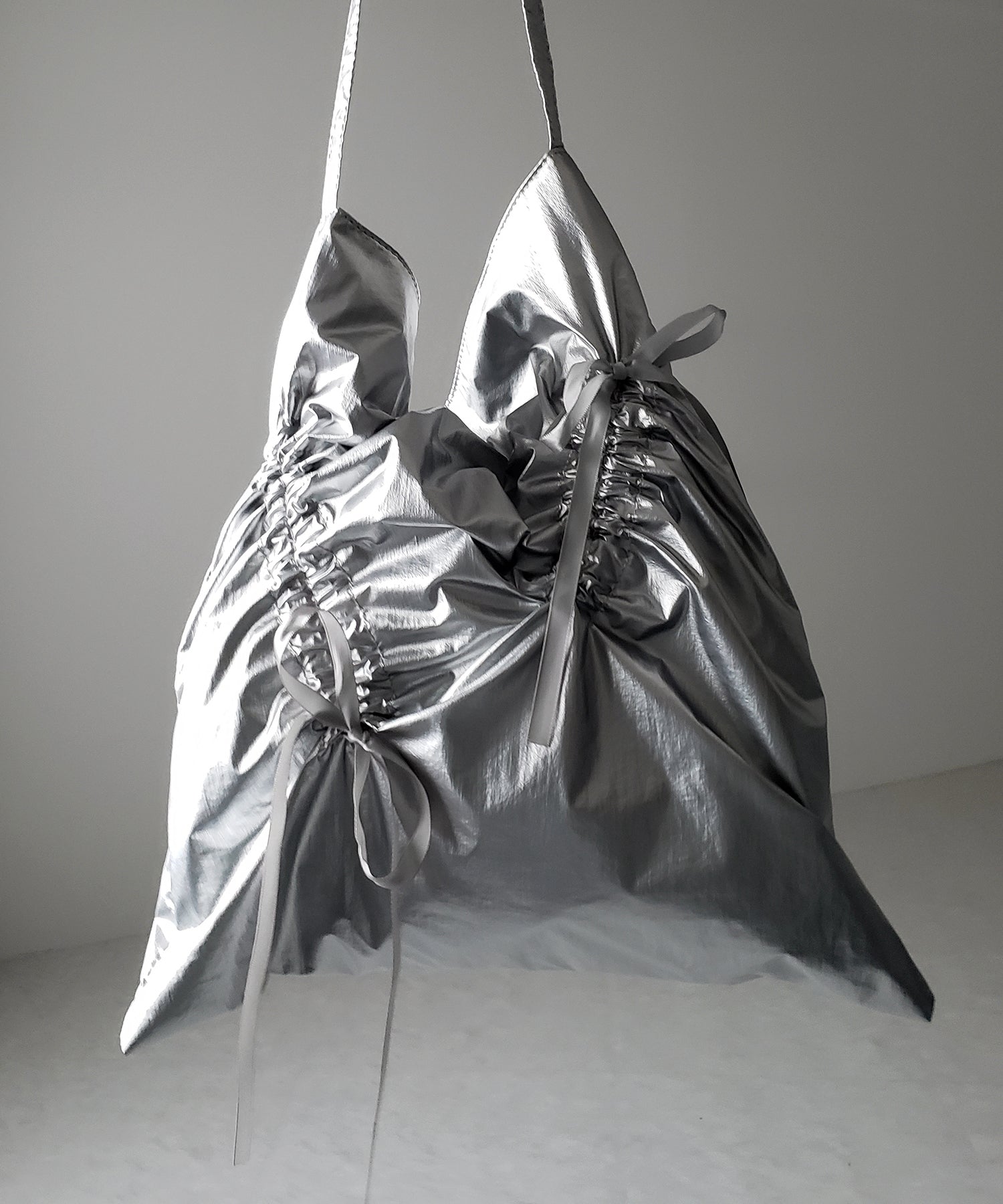【 2color 】シャーリングリボンメタリックトートバッグ / shirring ribbon metallic tote bag