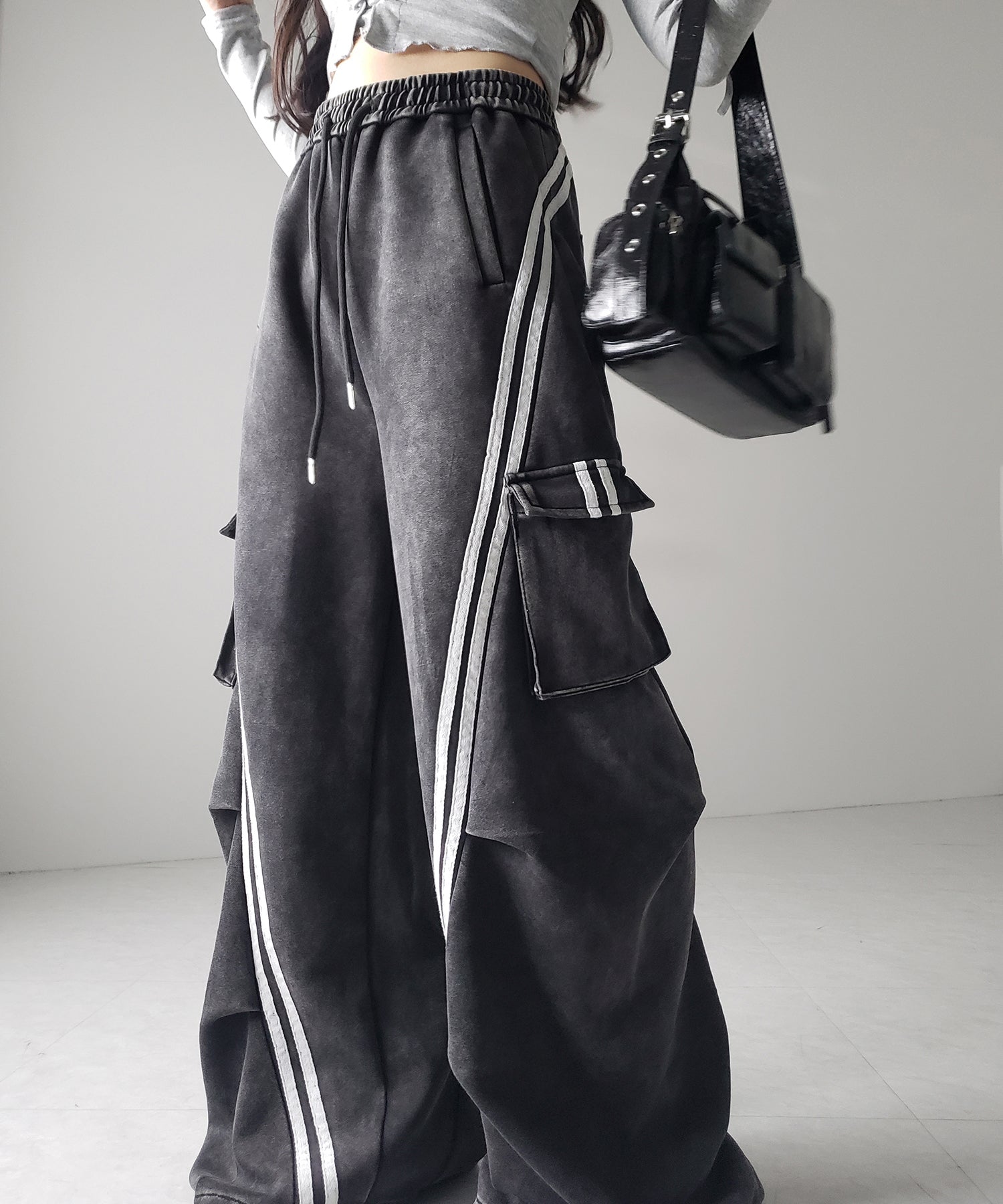【 裾絞り可能2WAY 】ピグメントヴィンテージサイドラインタックワイドスウェットパンツ / pigment vintage sideline tuck wide sweatpants