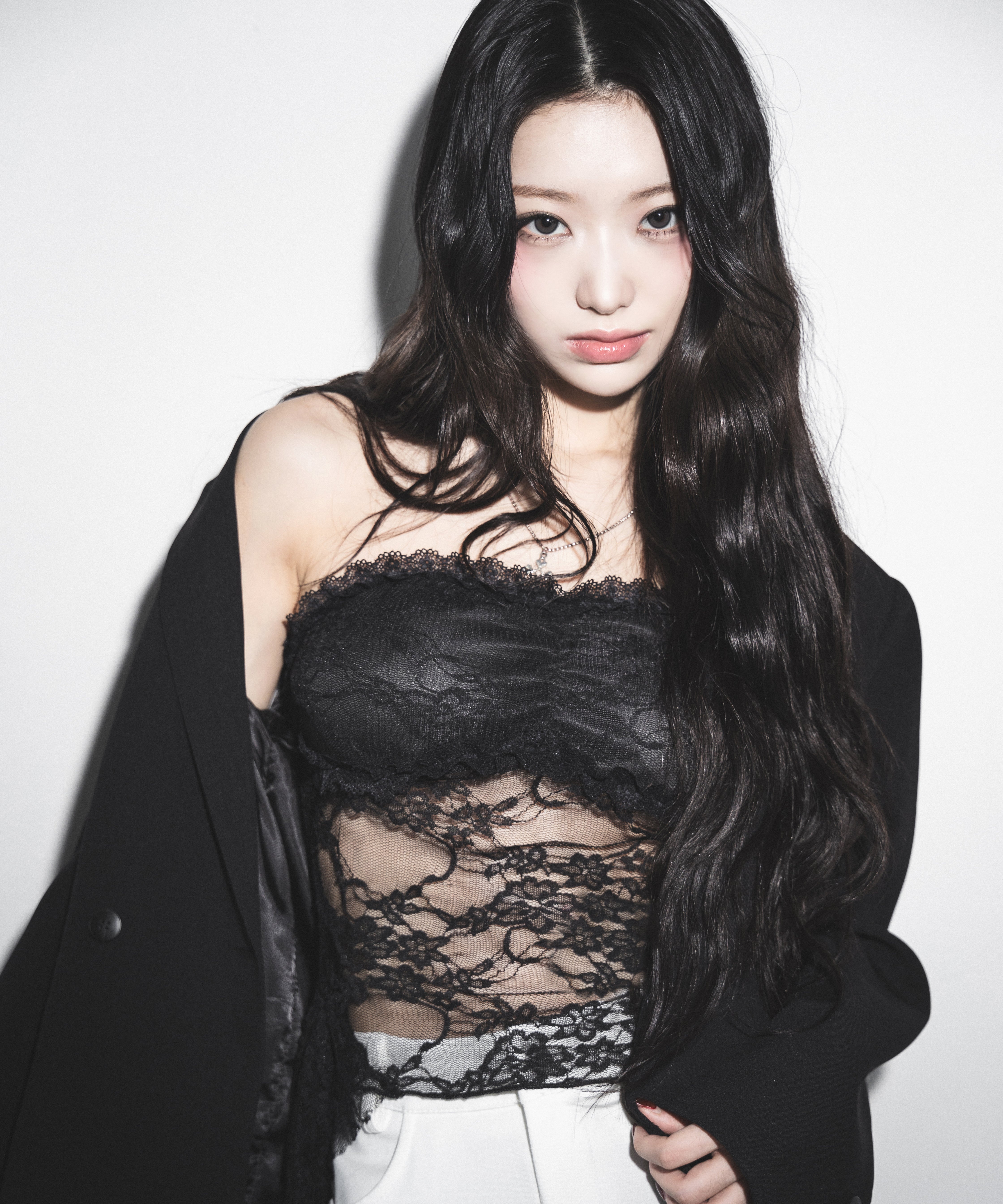 アシンメトリーフリルレースベアトップス / asymmetry frill lace bare tops