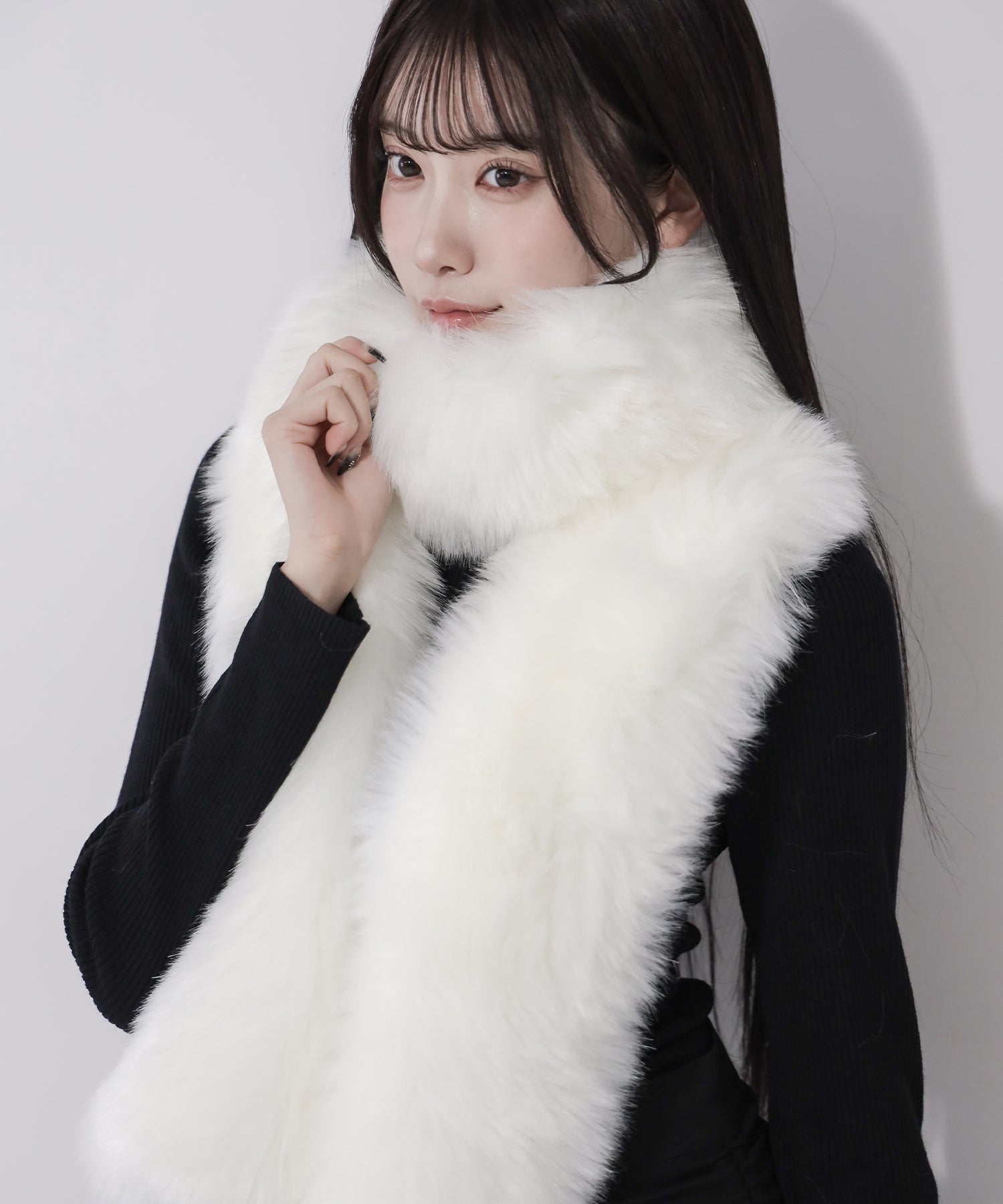 フェイクファーボリュームロングマフラー / fake fur volume long muffler
