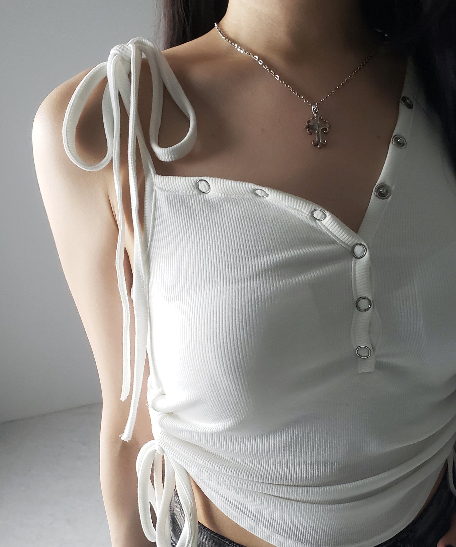 ショルダーリボンシャーリングキャミタンクトップ/ shoulder ribbon shirring cami tank top