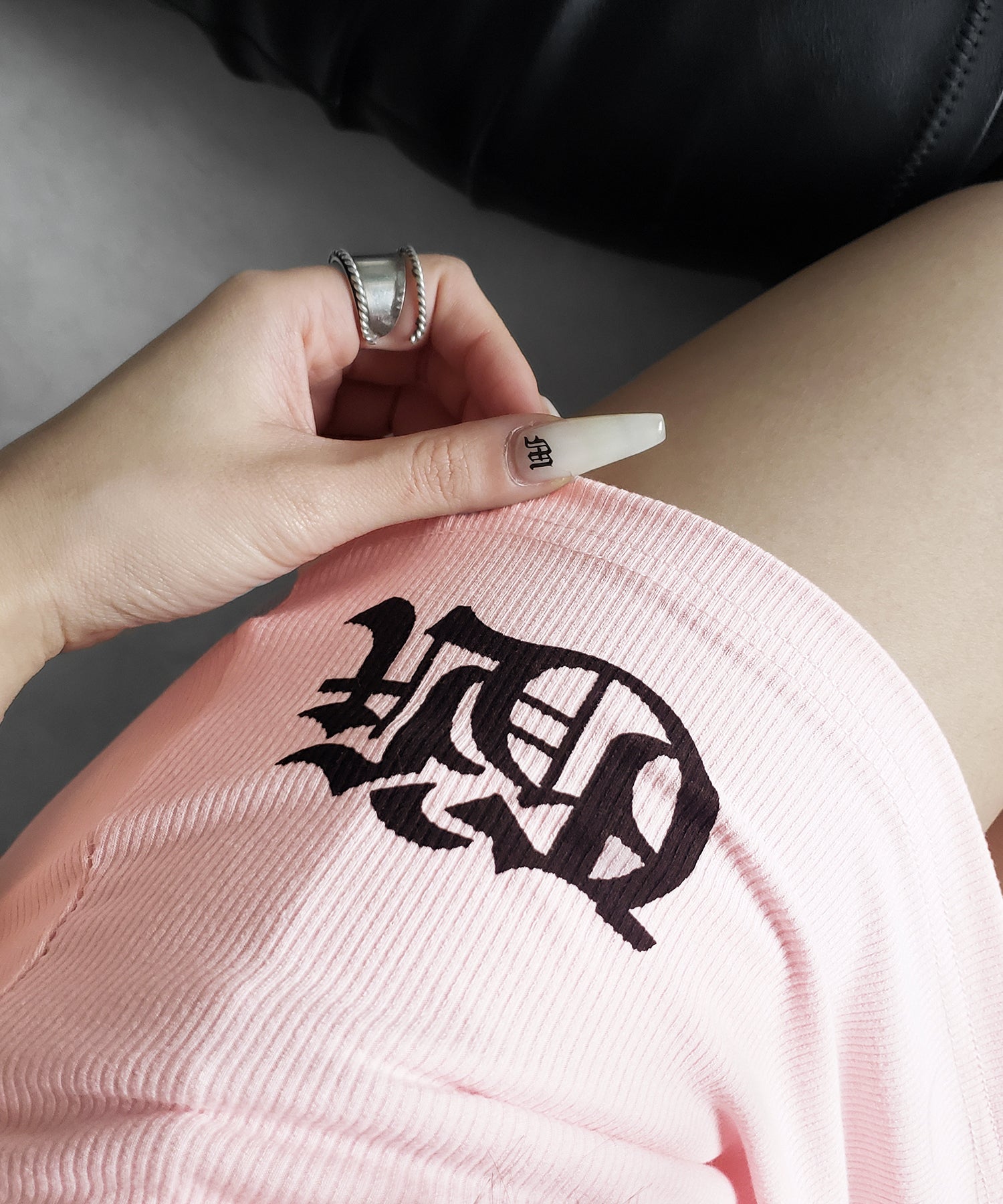 【 新色ピンク追加!】グランジロゴバッククロスタンクトップミニワンピ / grunge logo back cross tanktop mini onepiece