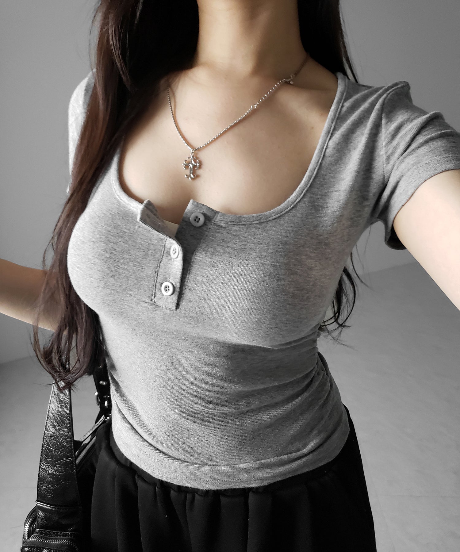 ヘンリーネックスクエアギャザー半袖Tシャツ /henley neck square gather short sleeve T-Shirt