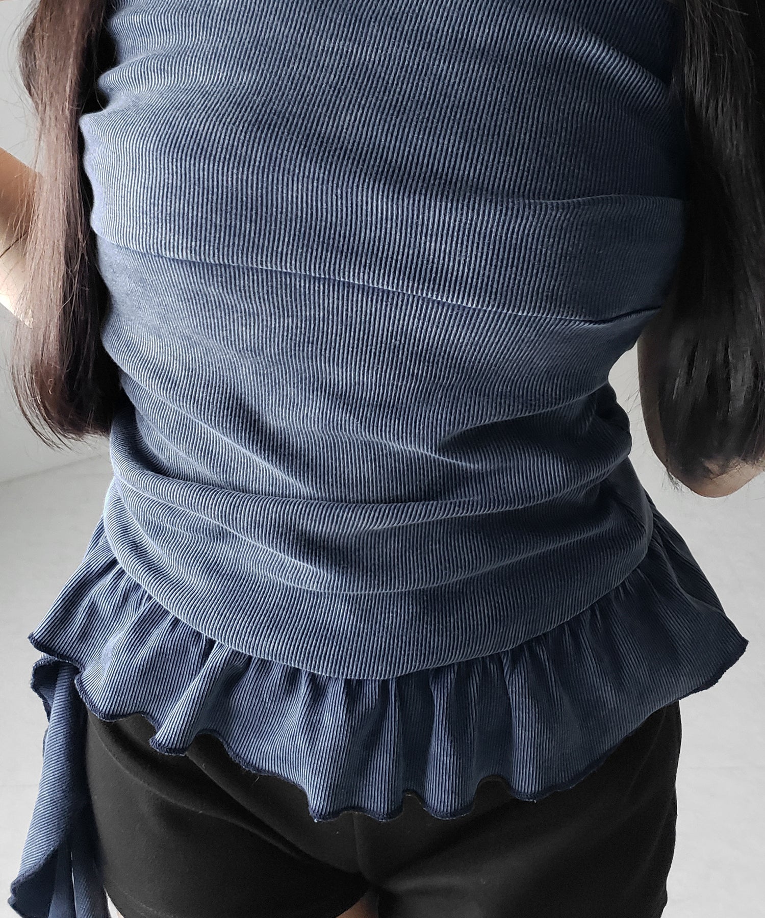 【 2color 】ヴィンテージピグメントフリルベアトップス / vintage pigment frill bare tops