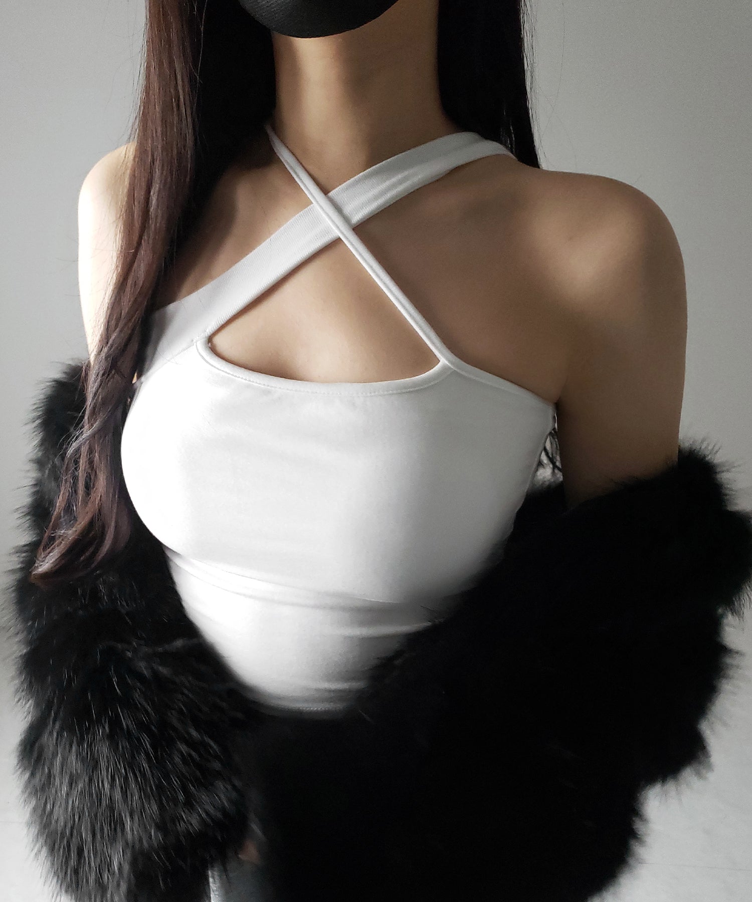 【 3color / カップ付 】クロスネックカットアウトキャミソール / cross neck cutout camisole