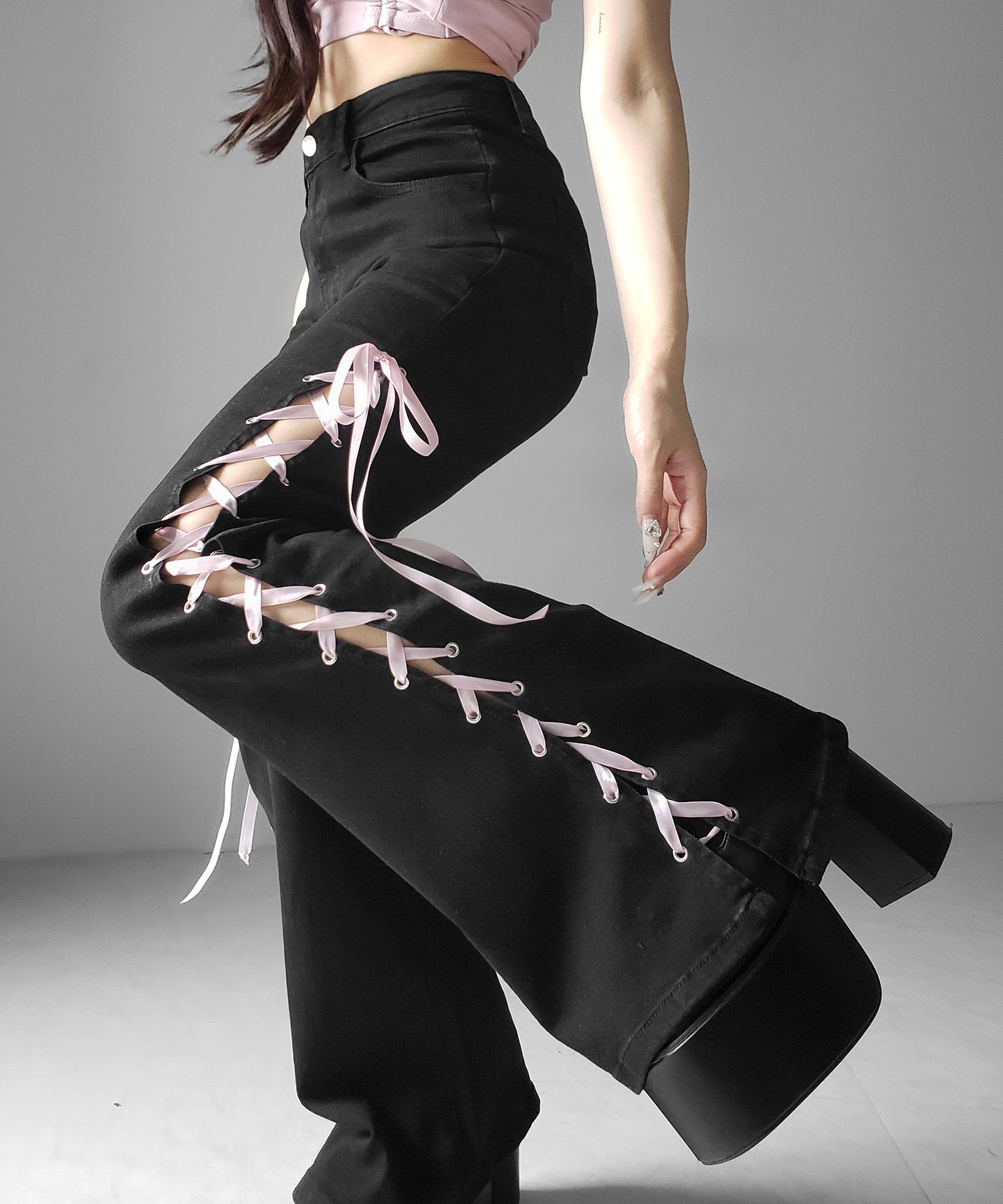 サテンリボンレースアップカットアウトストレッチフレアデニム / satin ribbon laceup cutout stretch flare denim