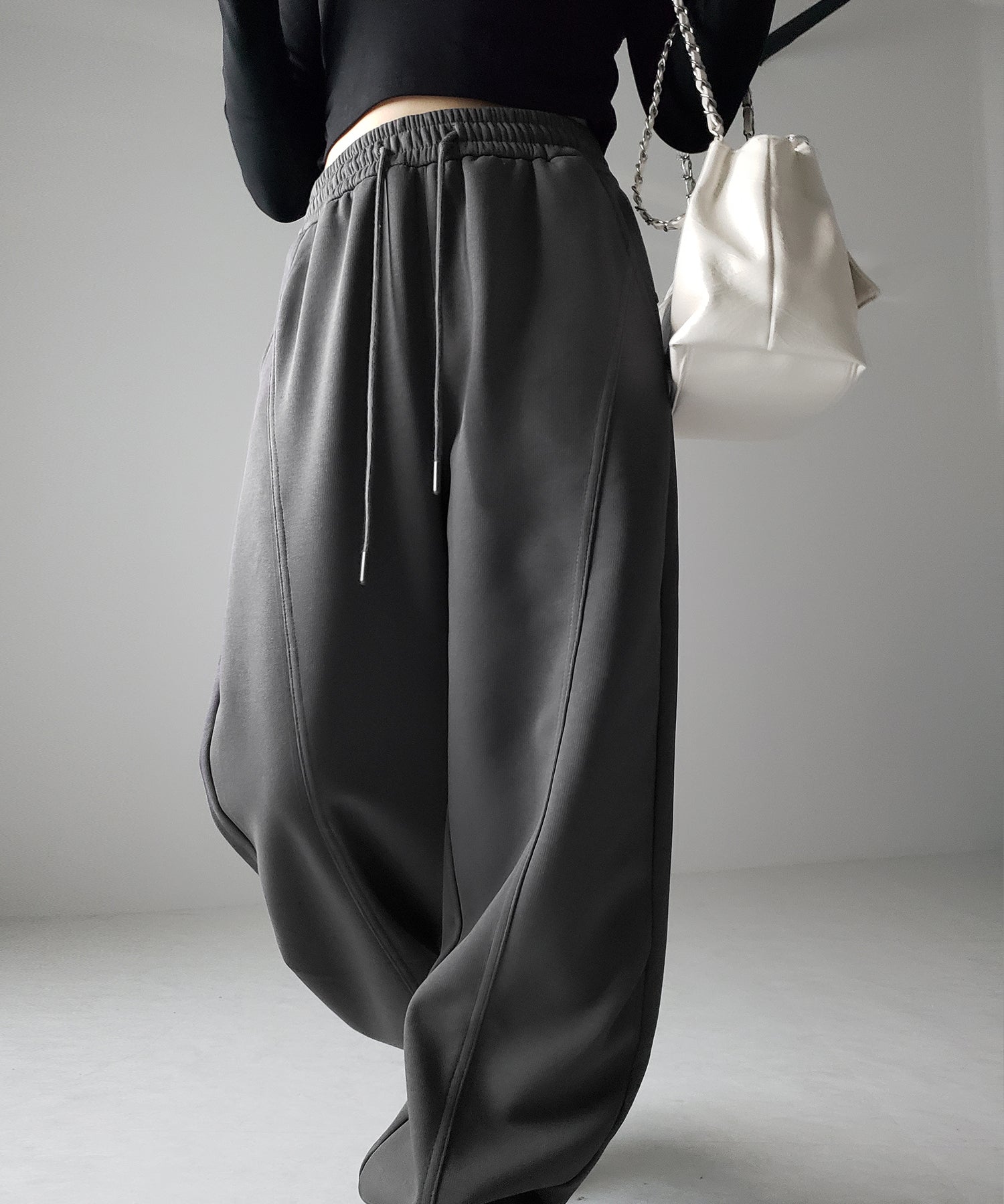 【 裏起毛 】カーブラインサイドタックワイドスウェットパンツ