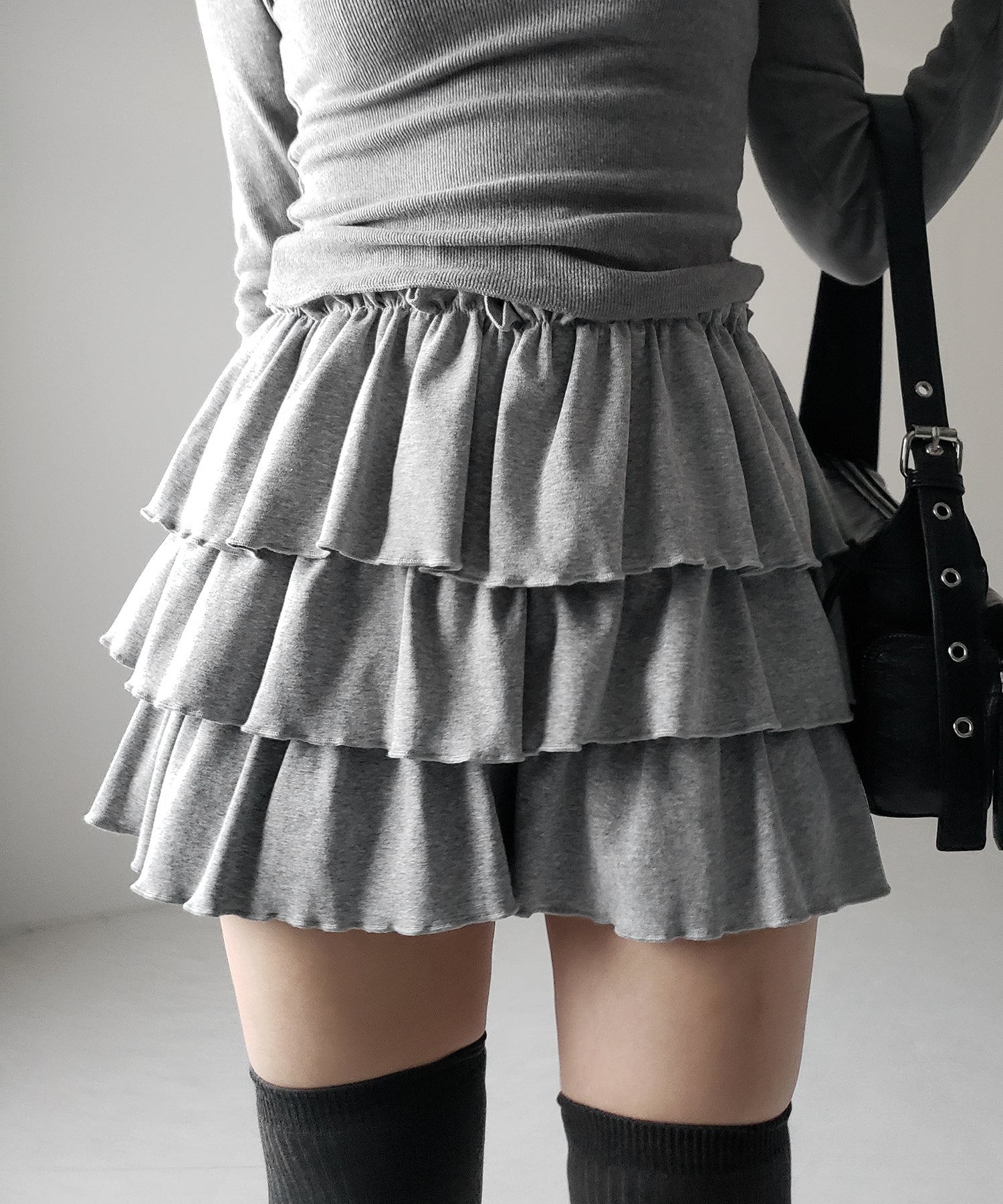 【 新色ピンク追加!4color 】3段フリルカットソーミニスカパン / 3 frill cutsew mini skirt pants