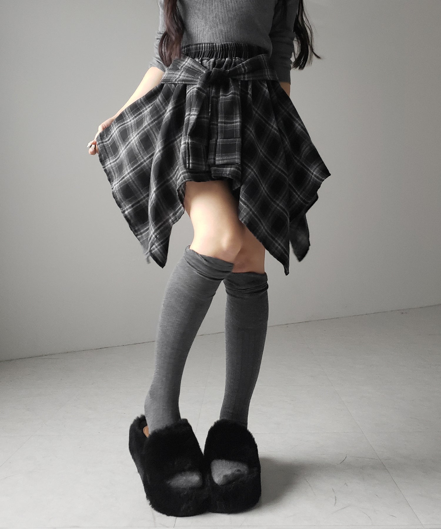 【 選べる2素材/インナーパンツ裏地付 】シャツレイヤードチェックミニスカート / shirt layered check mini skirt