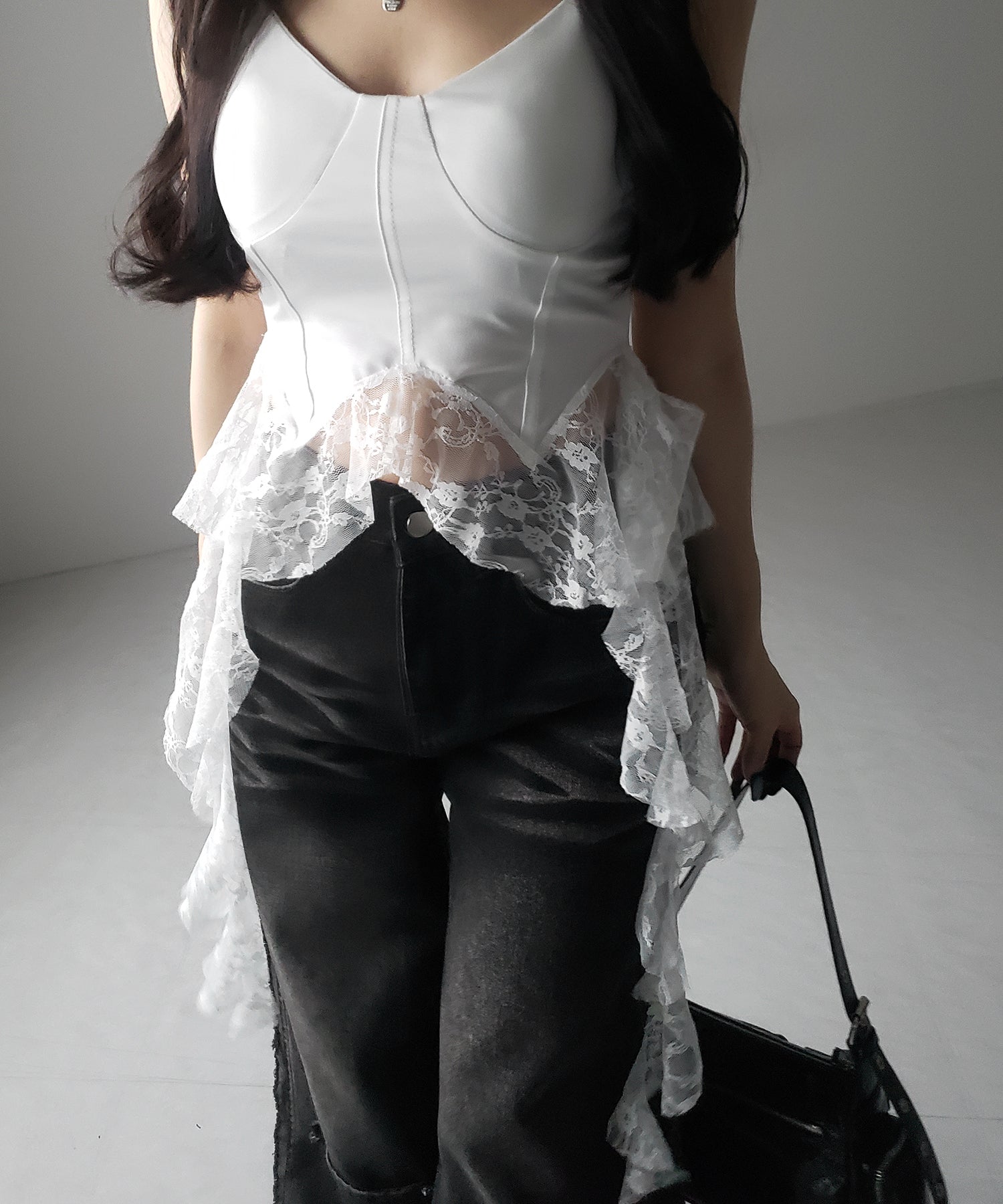 【 2color 】レースフリルレイヤードビスチェキャミソール / lace frill layered bustier camisole