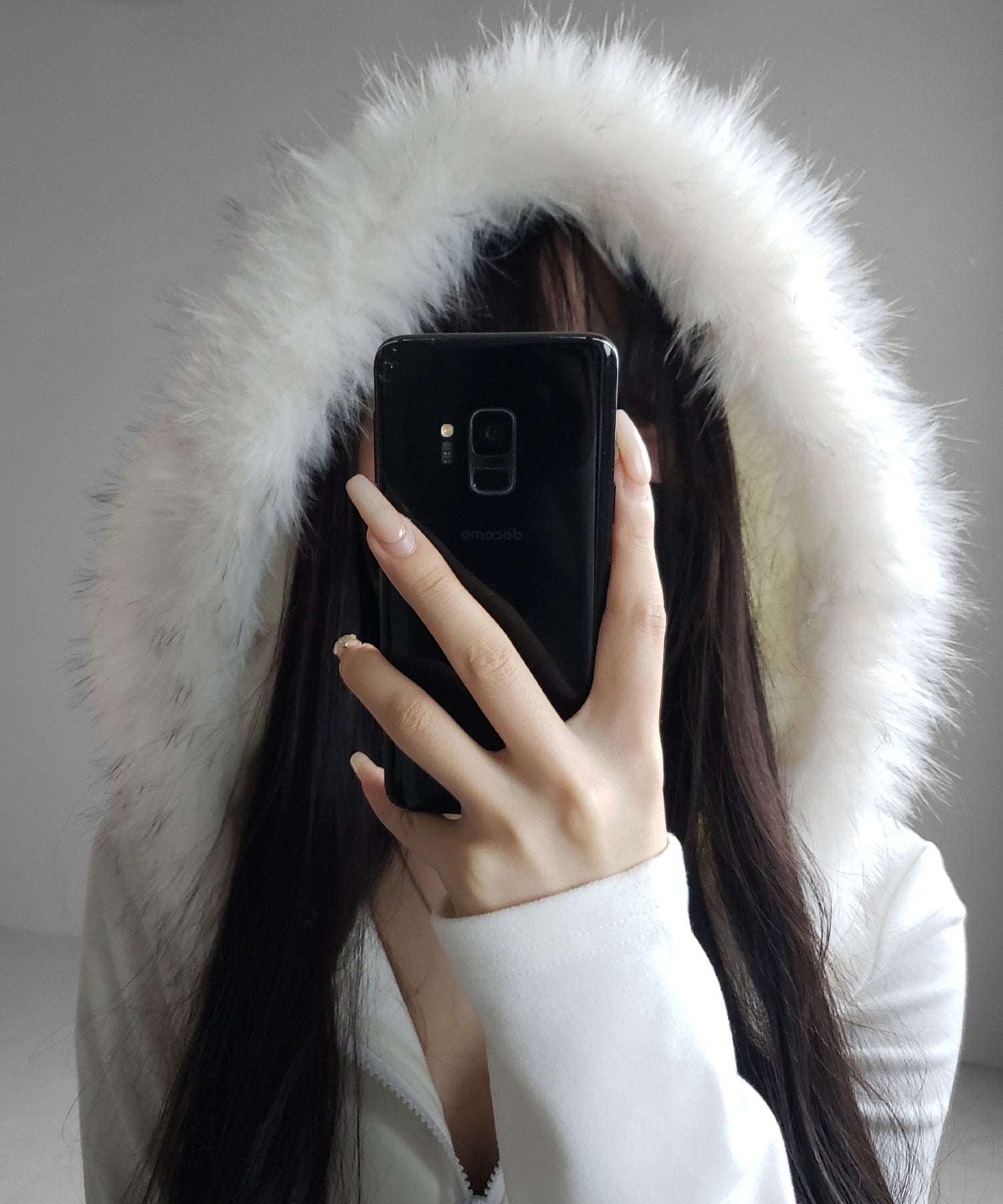 フェイクファーフーディジップアップパーカー / fake fur hooded zipup hoodie