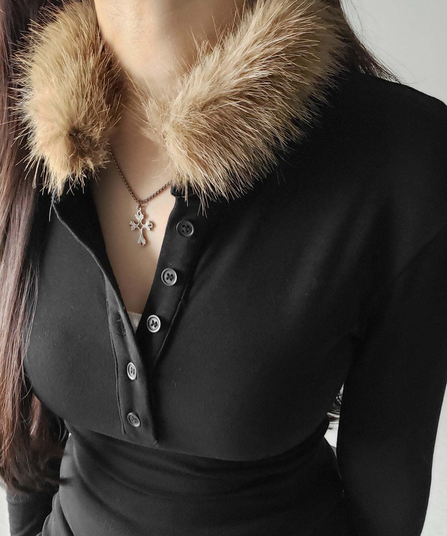 【 裏起毛 】ファーカラーヘンリーネックトップス / urakimo fur collar henley neck tops