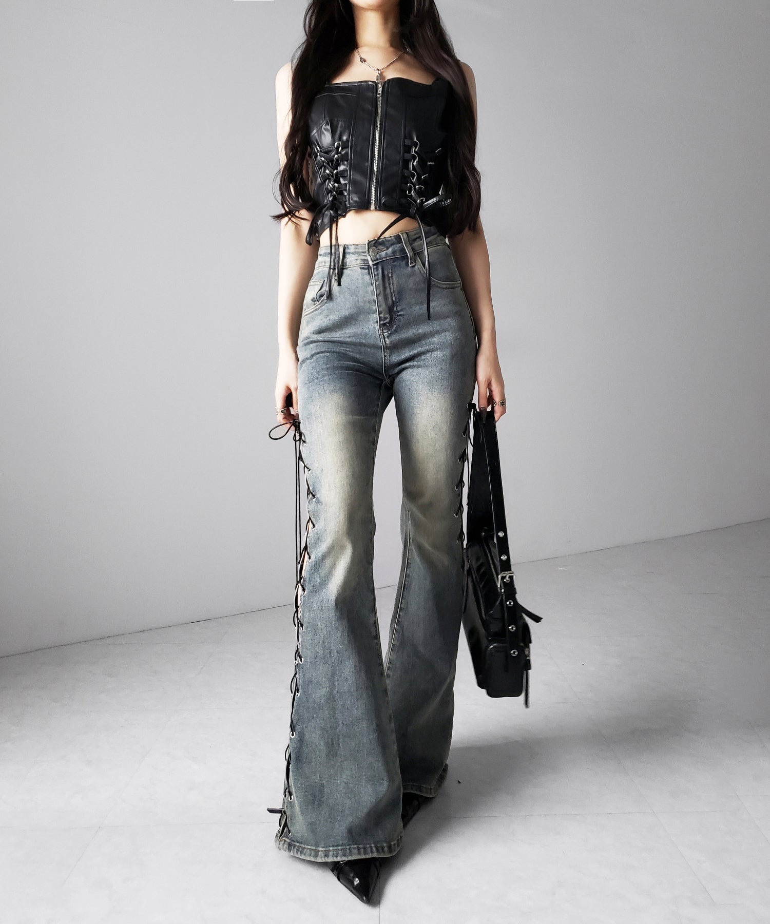 ダブルリボンレースアップフェイクレザーショートビスチェ / double ribbon laceup fake leather short bustier