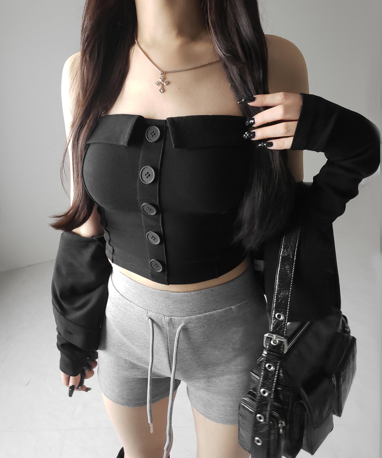 【 2点セット 】フロントボタンベアトップ + クロップドカットソーカーディガン SET / front button bare top + cropped cutsaw cardigan SET