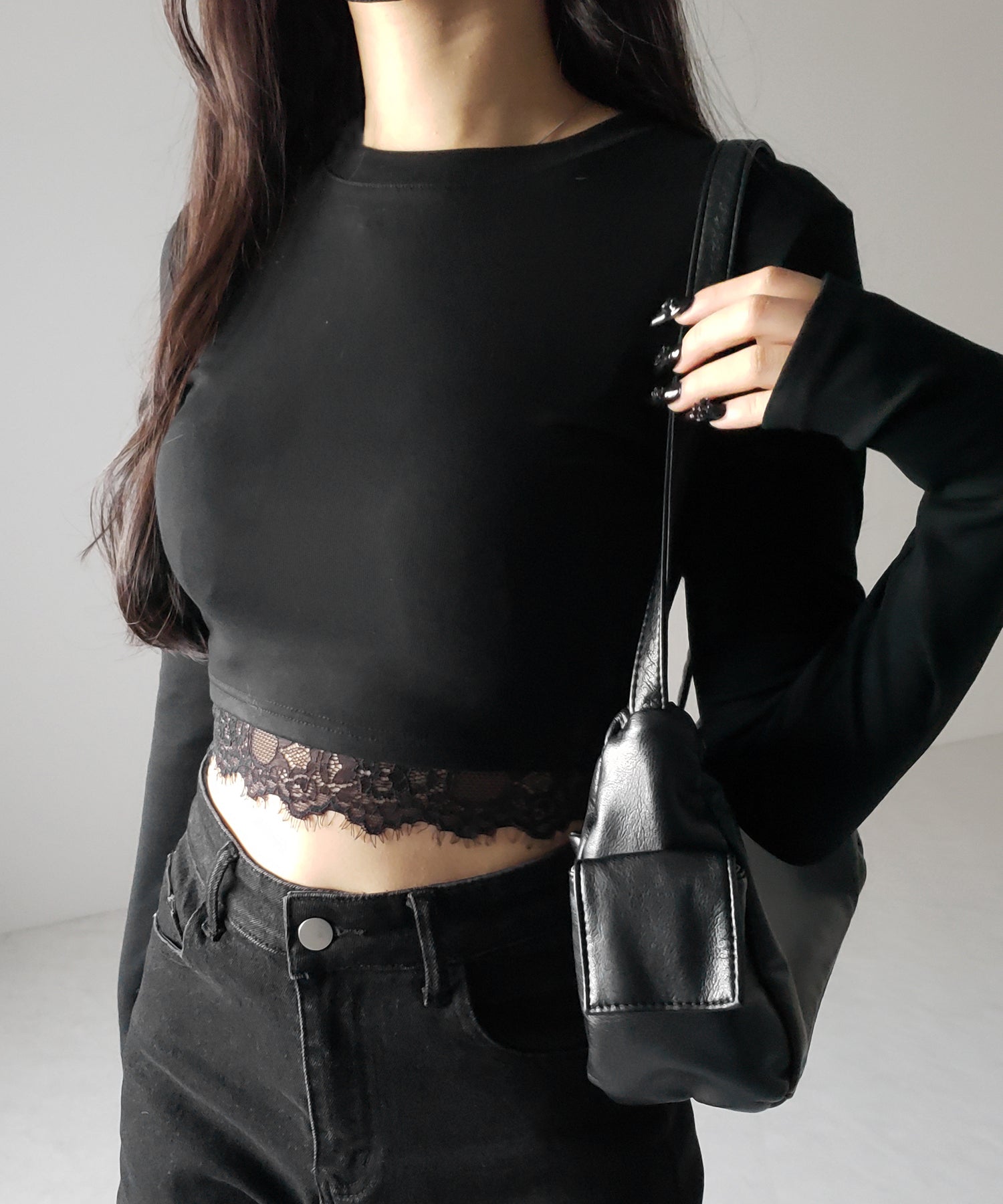 【 裏起毛 】裾レースドッキングショートTシャツ / hem lace docking short Tee