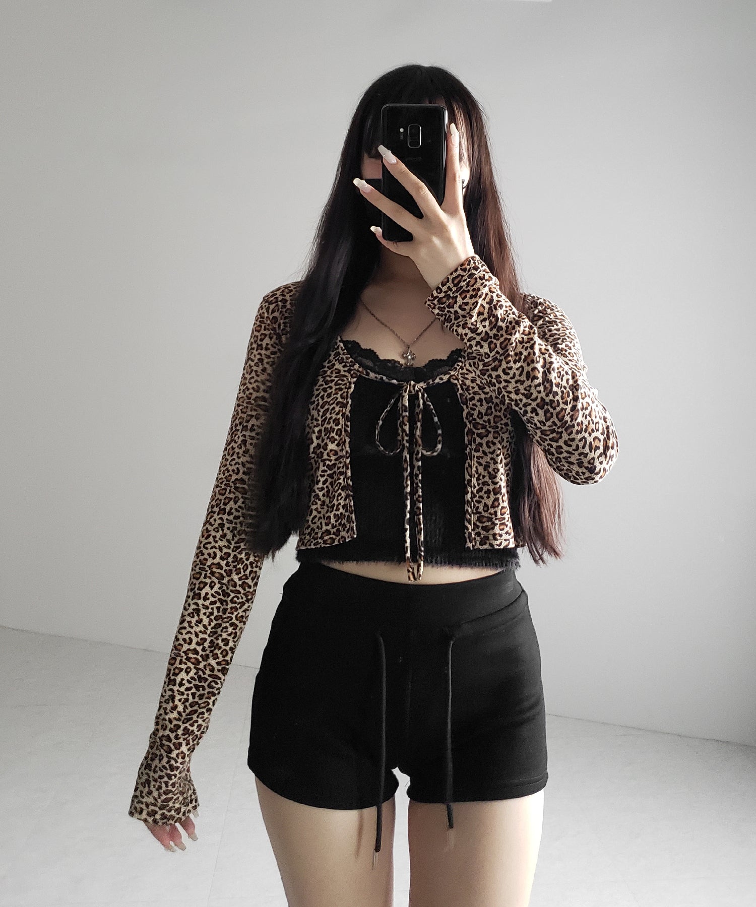 レオパードフロントリボンショートカーディガン / Leopard front ribbon short cardigan