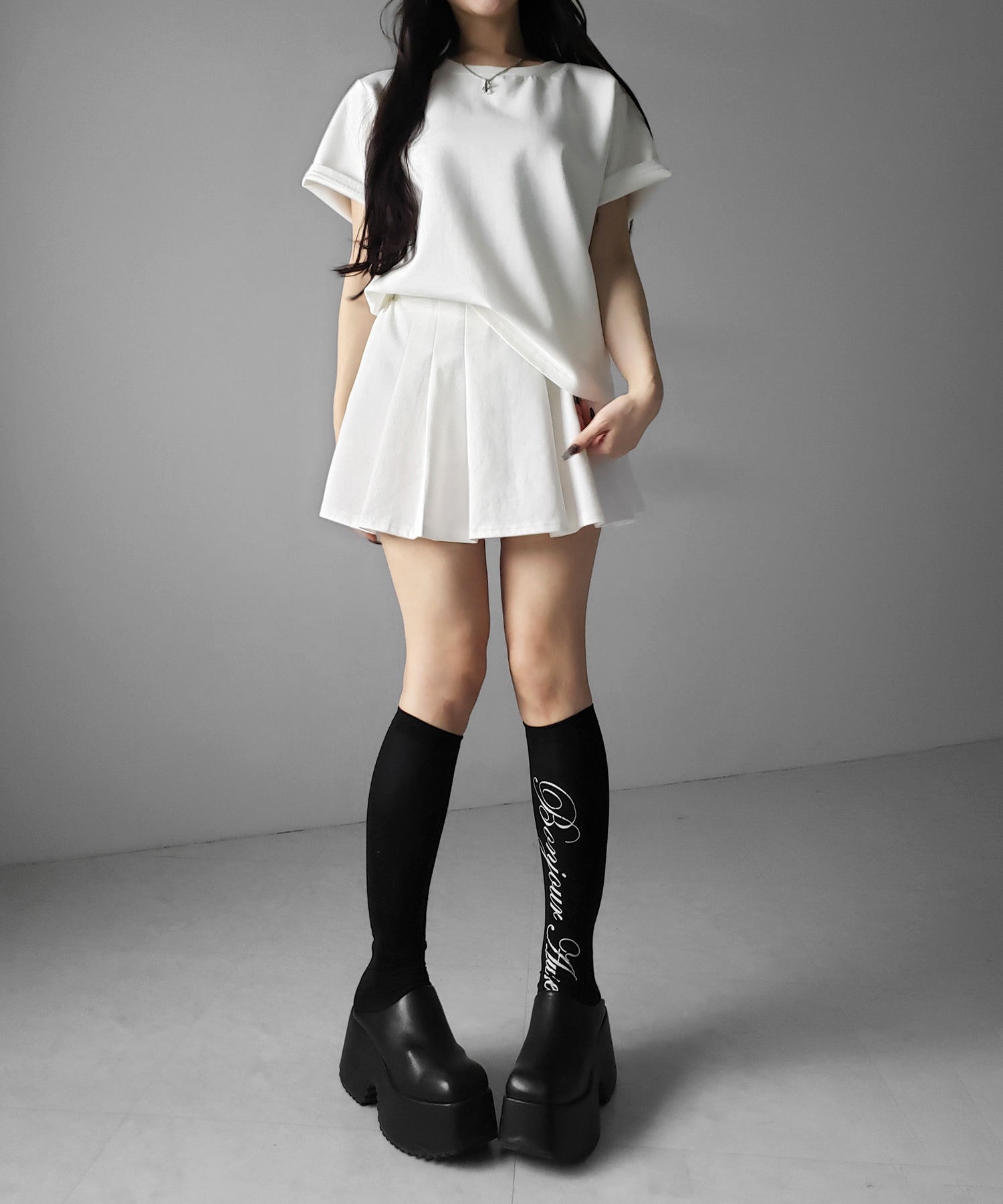 【 セットアップ 】オーバーサイズ半袖Tシャツ+プリーツミニスカート SET /( SETUP ) oversize shortsleeve Tee + pleated mini skirt SET