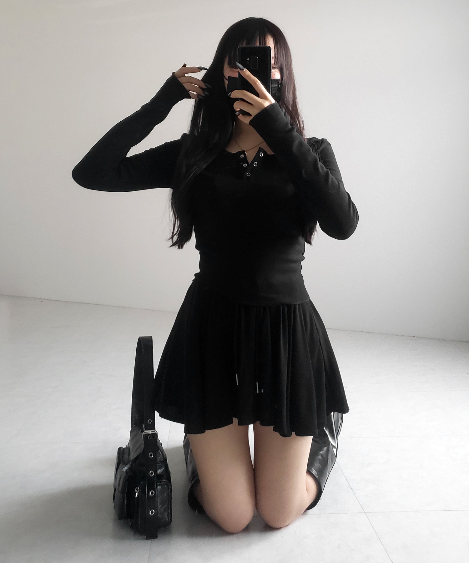 【インナーパンツ裏地付 】ハイウエストカットフレアミニスカート / High waist cut flare mini skirt