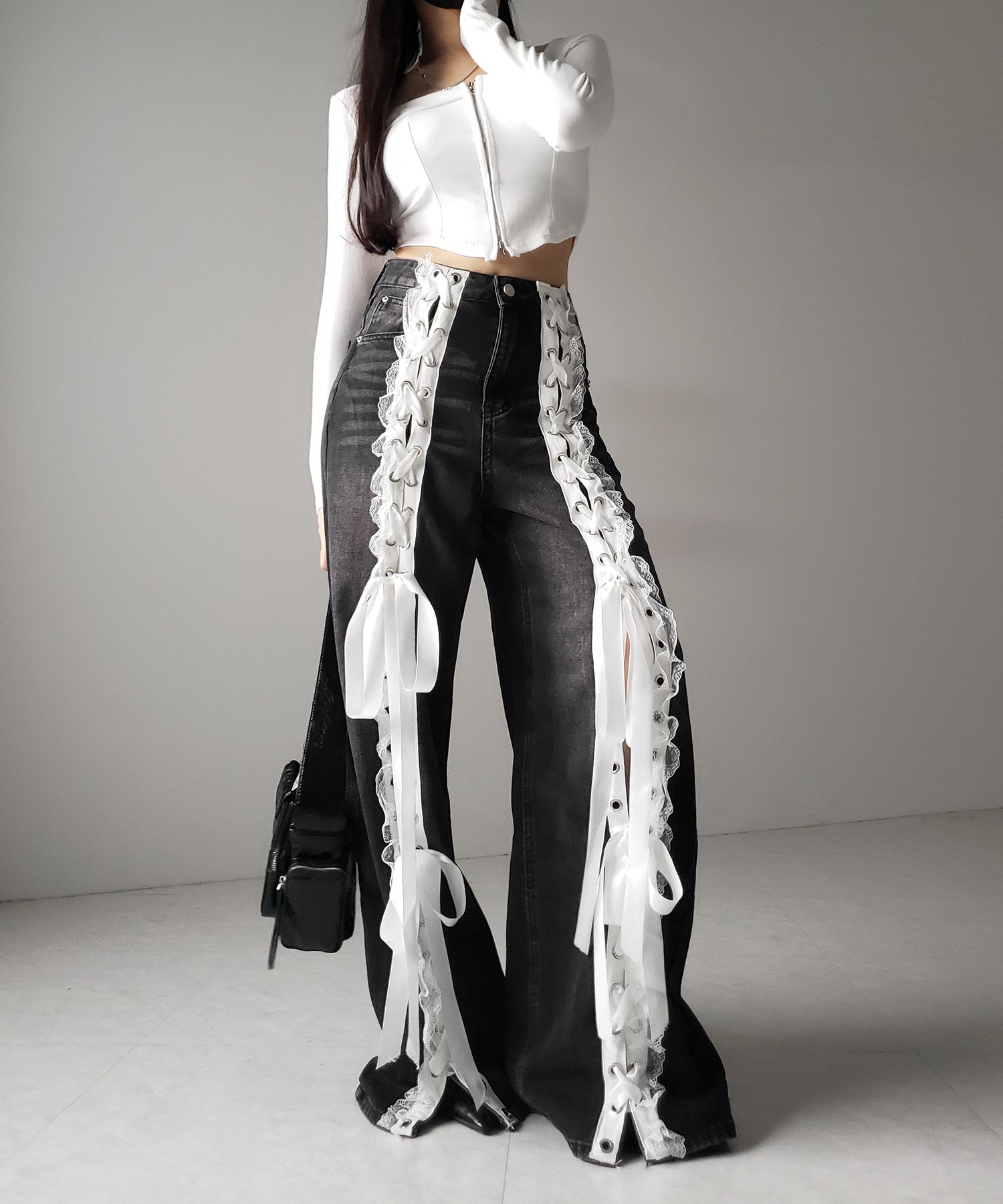 サテンリボンレースアップワイドデニムパンツ / satin ribbon lace up wide denim pants