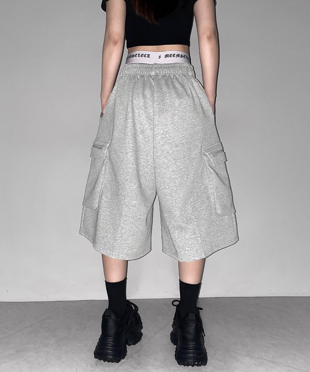 タックワイドカーゴスウェットハーフパンツ / tuck wide cargo sweat half pants