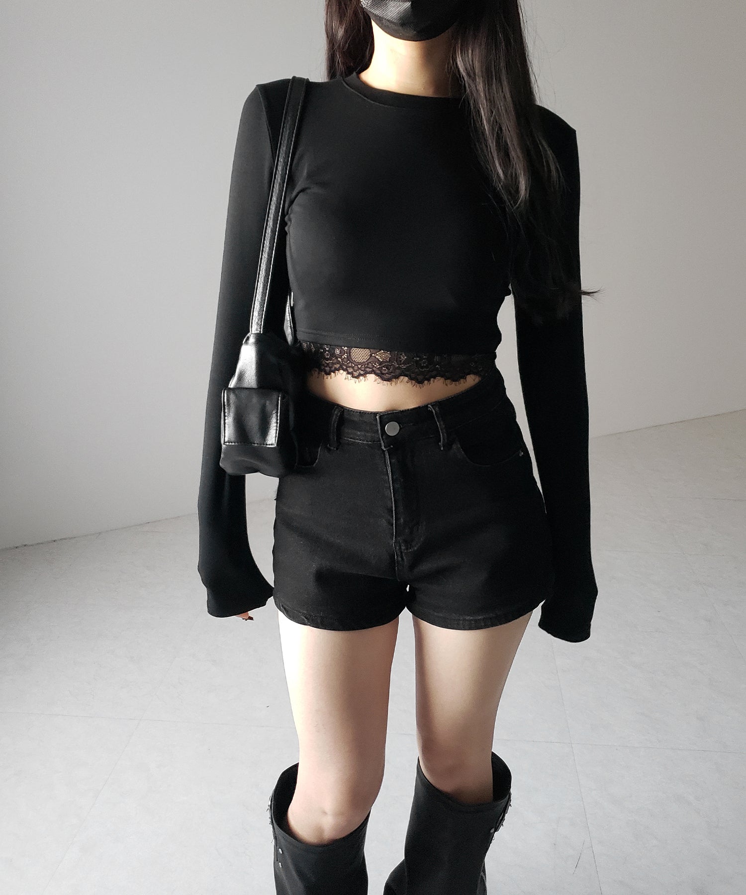 【 裏起毛 】裾レースドッキングショートTシャツ / hem lace docking short Tee