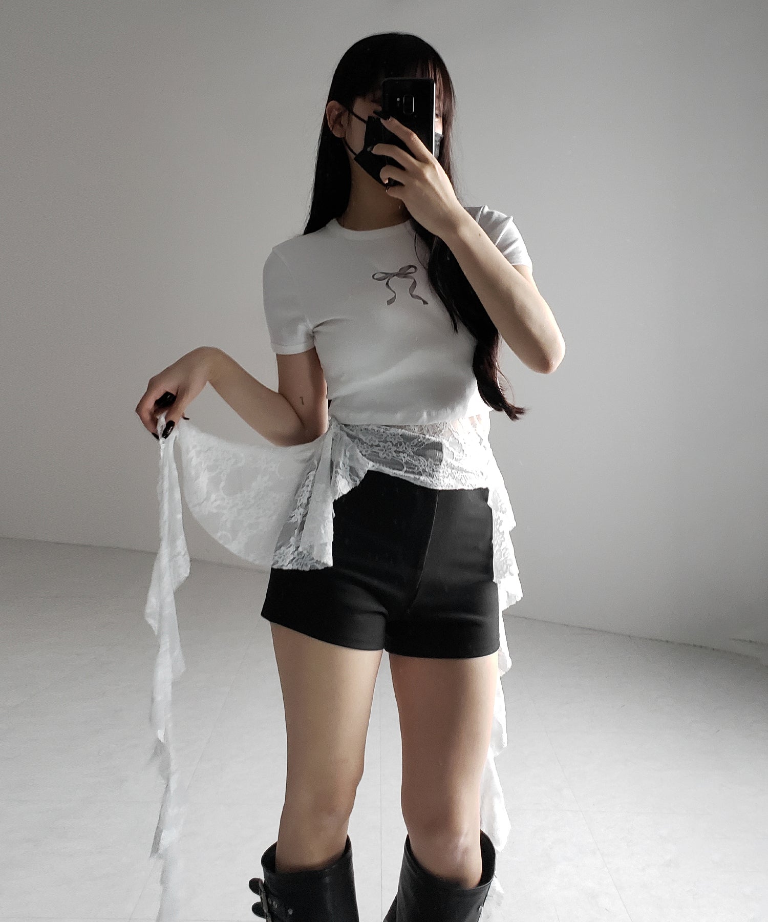【 2color 】アシンメトリーフリルレースベアトップス / asymmetry frill lace bare tops