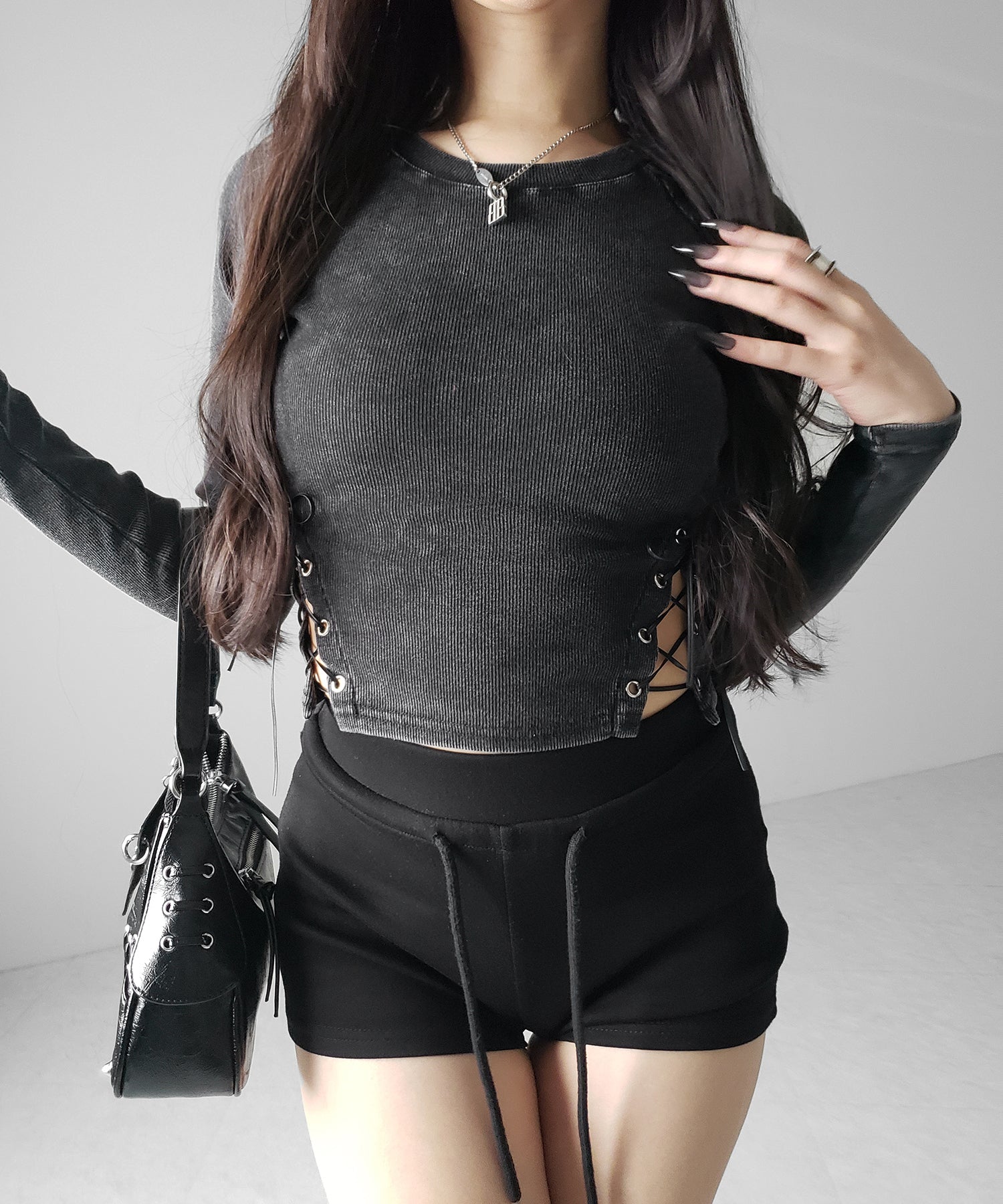 ヴィンテージサイドレースアップカットアウトショートロンT / vintage side lace up cutout short long sleeve T-shirts